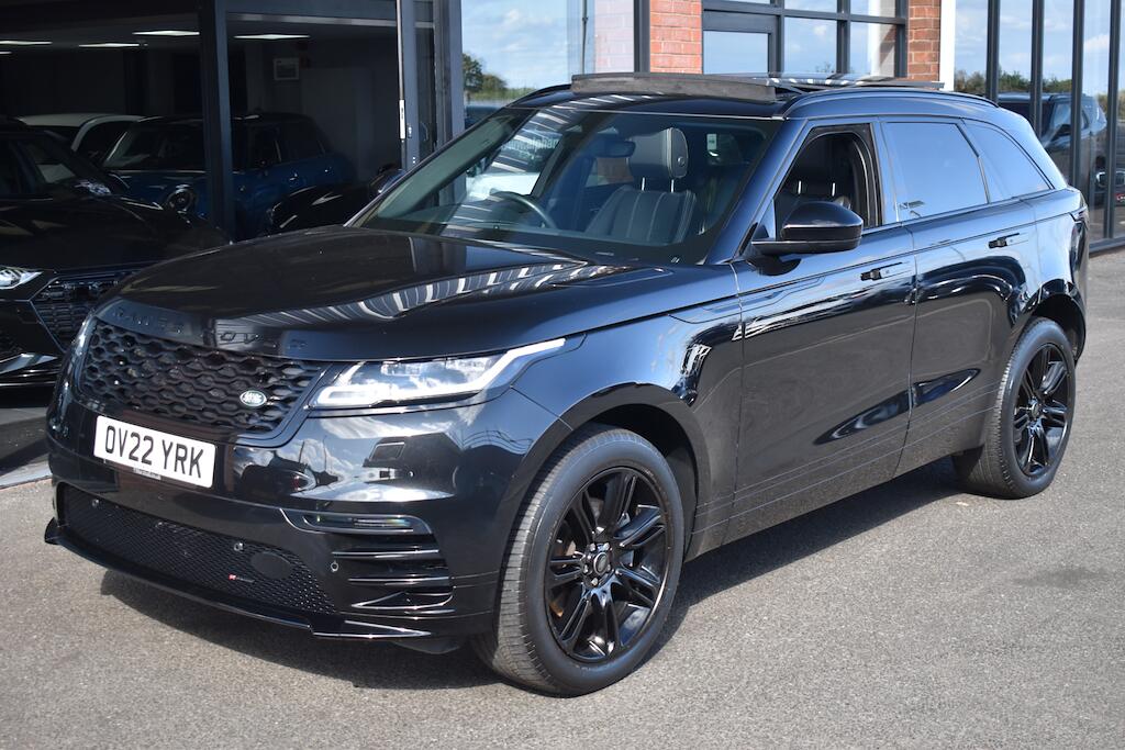 Land Rover Range Rover Velar view 18