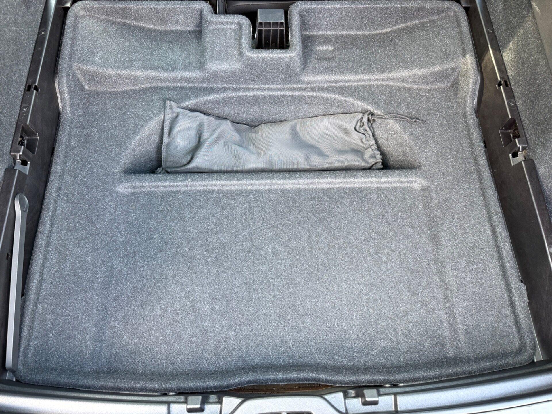Volvo XC40 view 53