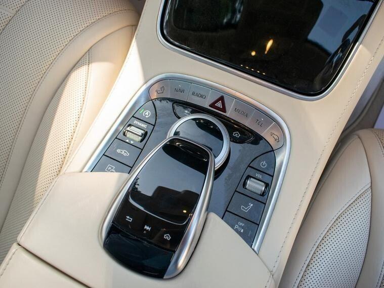 Mercedes-Benz S-Class view 28