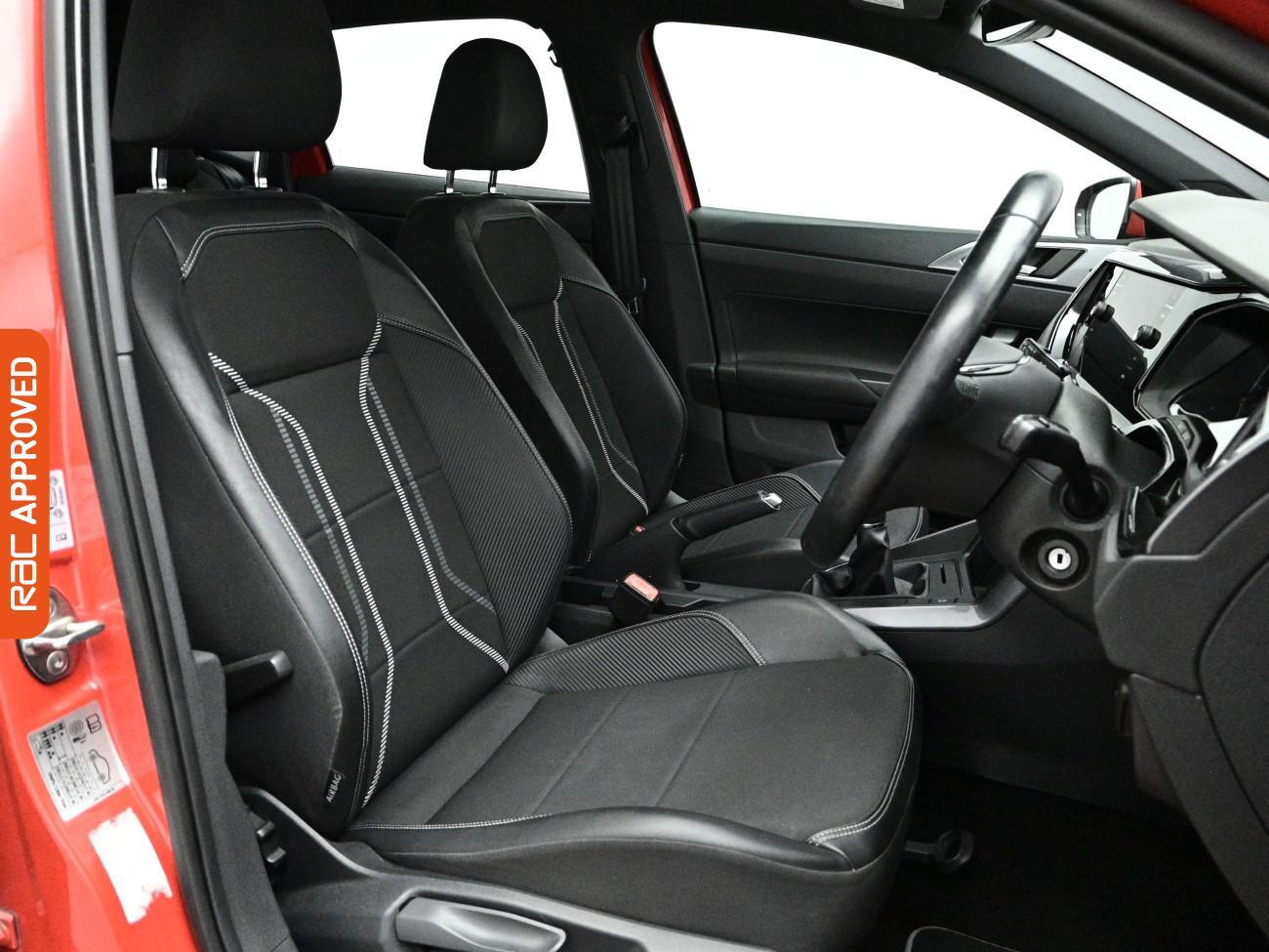 Volkswagen Polo view 11