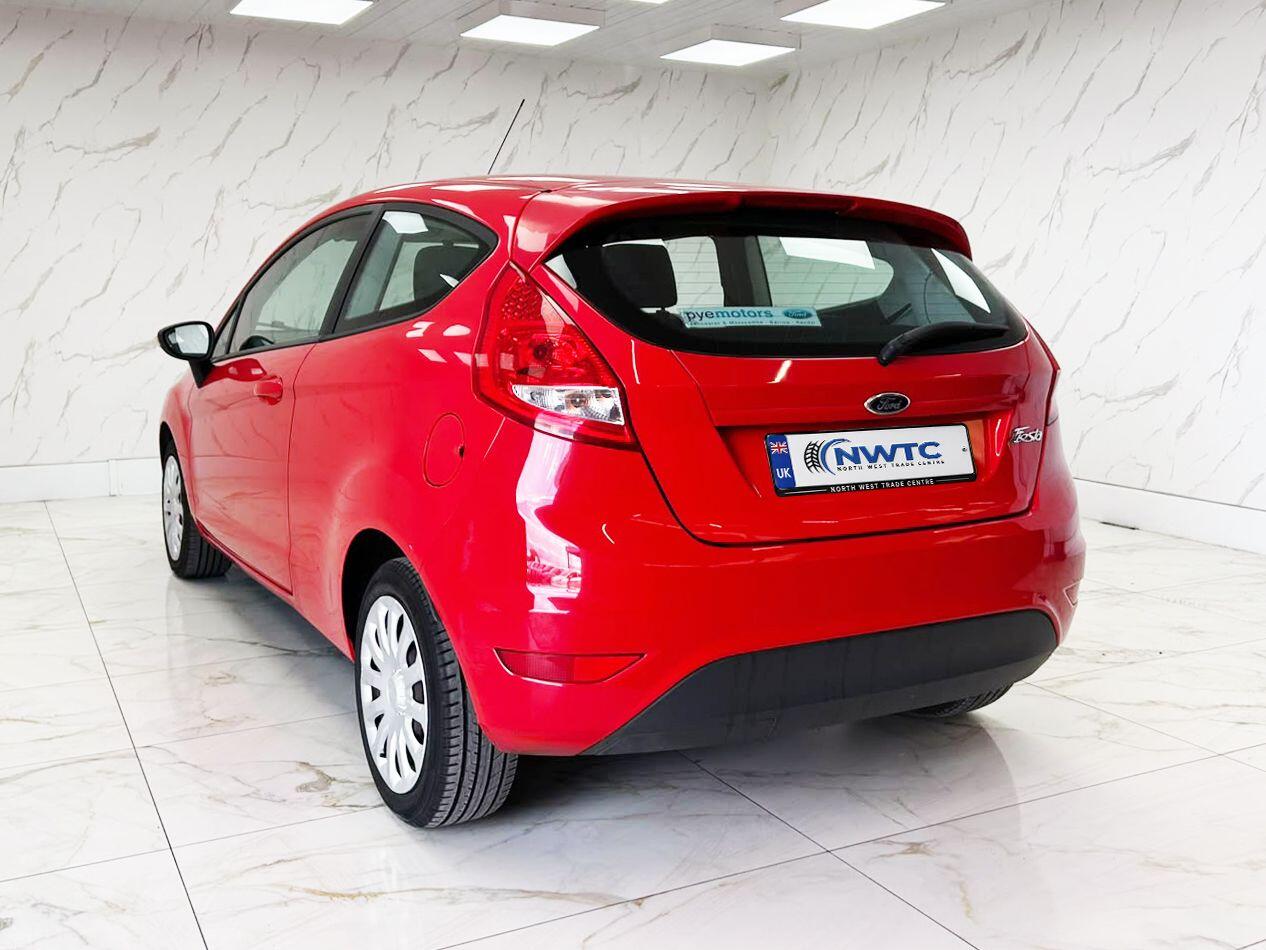 Ford Fiesta view 9