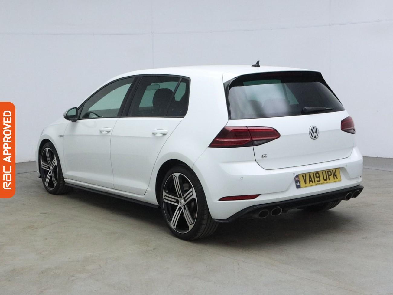 Volkswagen Golf view 4