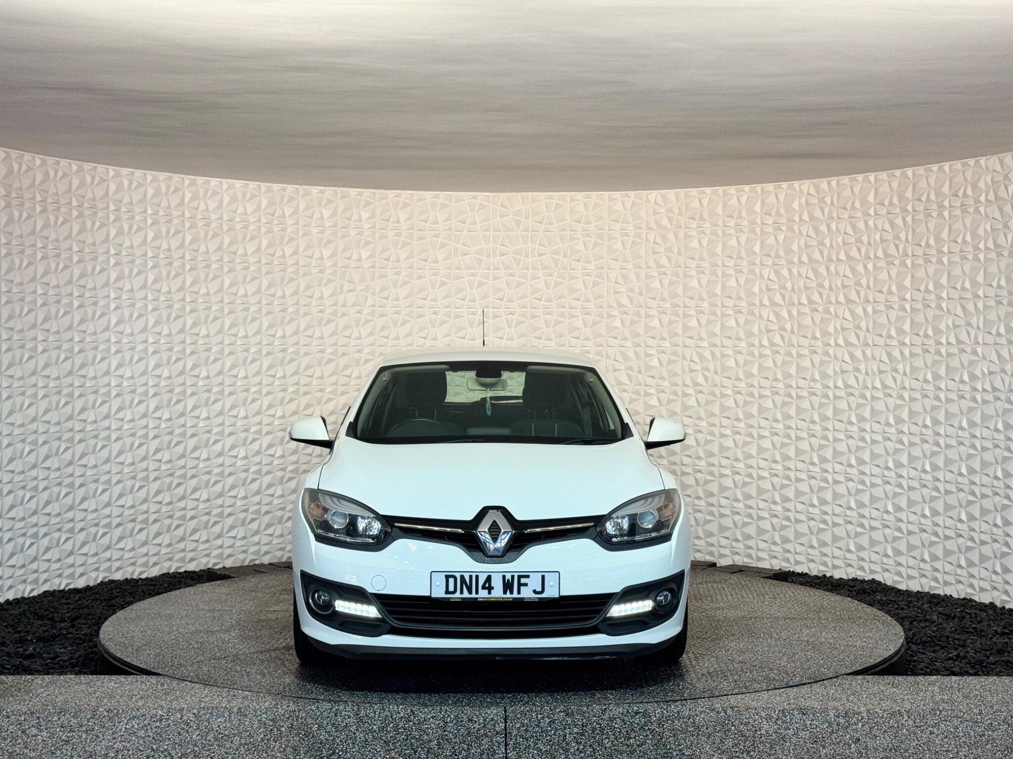 Renault Megane view 4