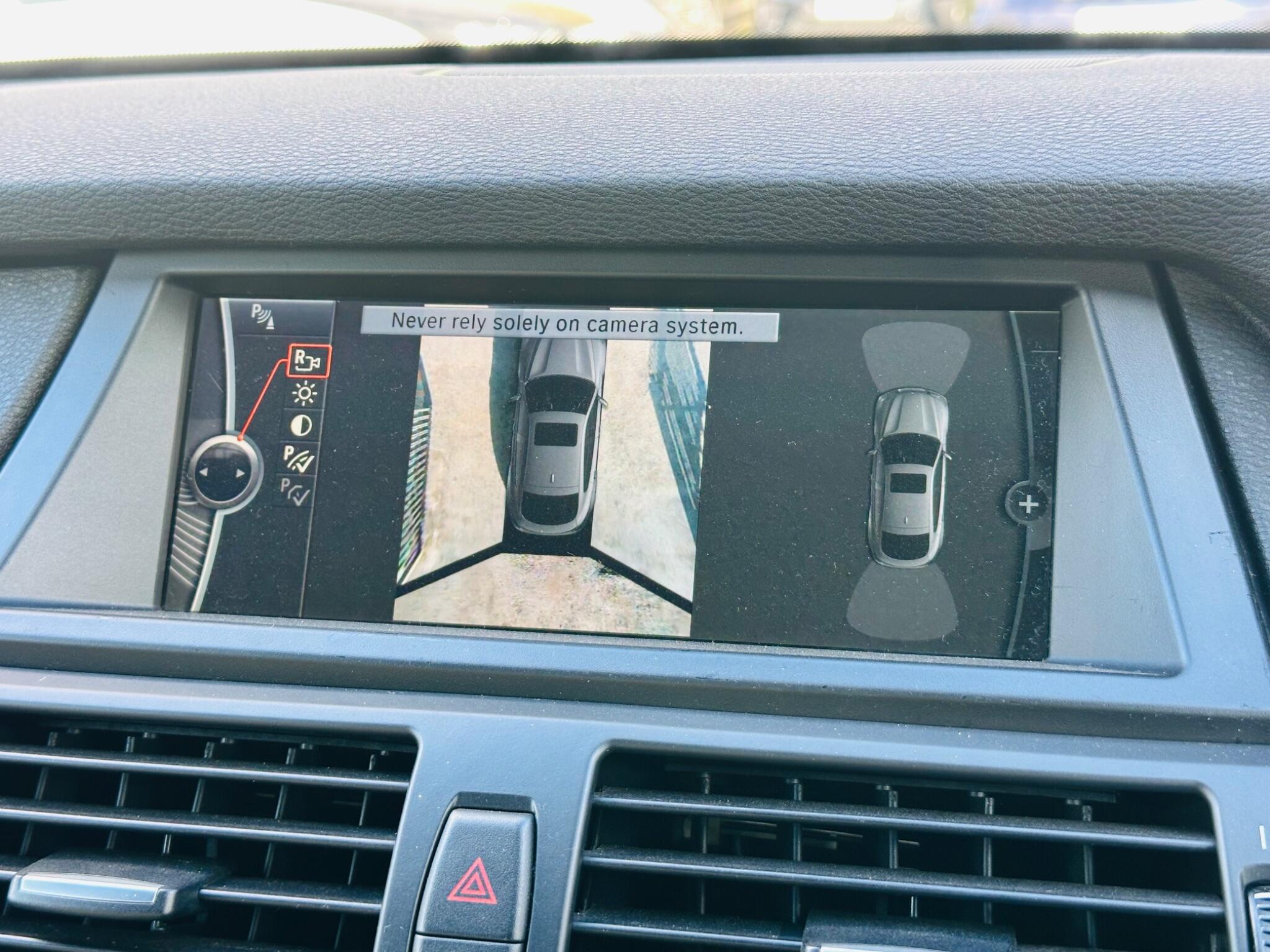 BMW X6 view 48
