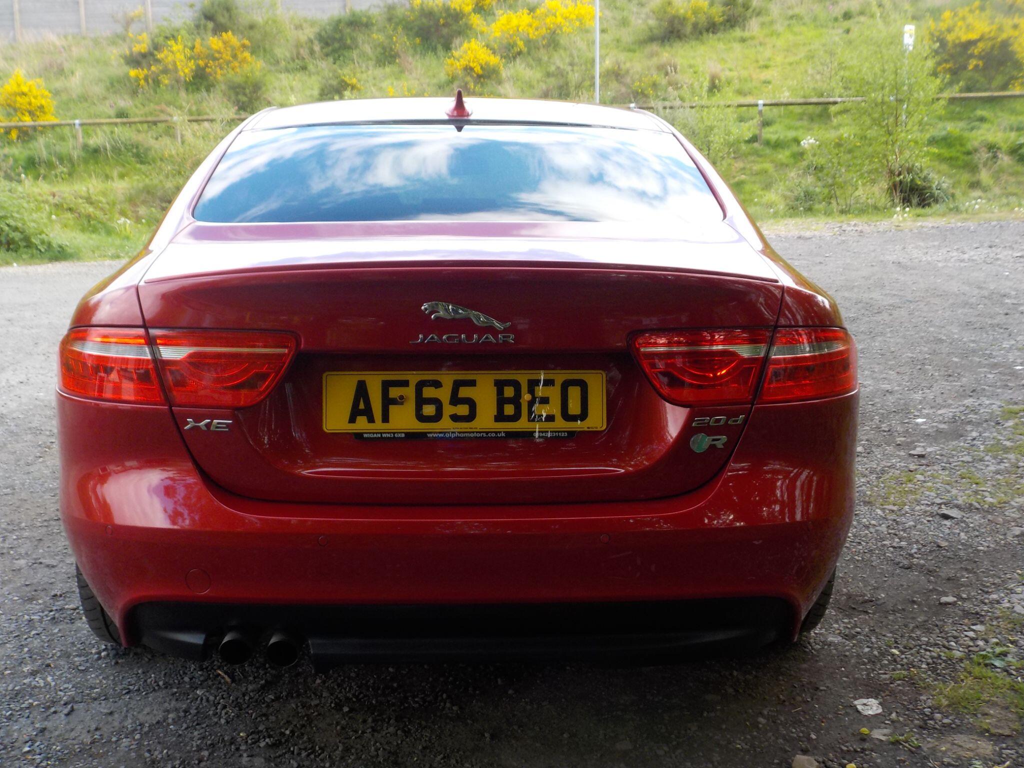 Jaguar XE 2.0d R-Sport Auto Euro 6 (s/s) 4dr