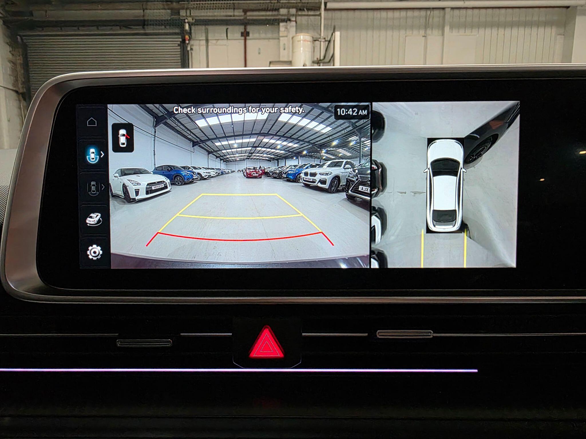 Hyundai Ioniq 6 view 10