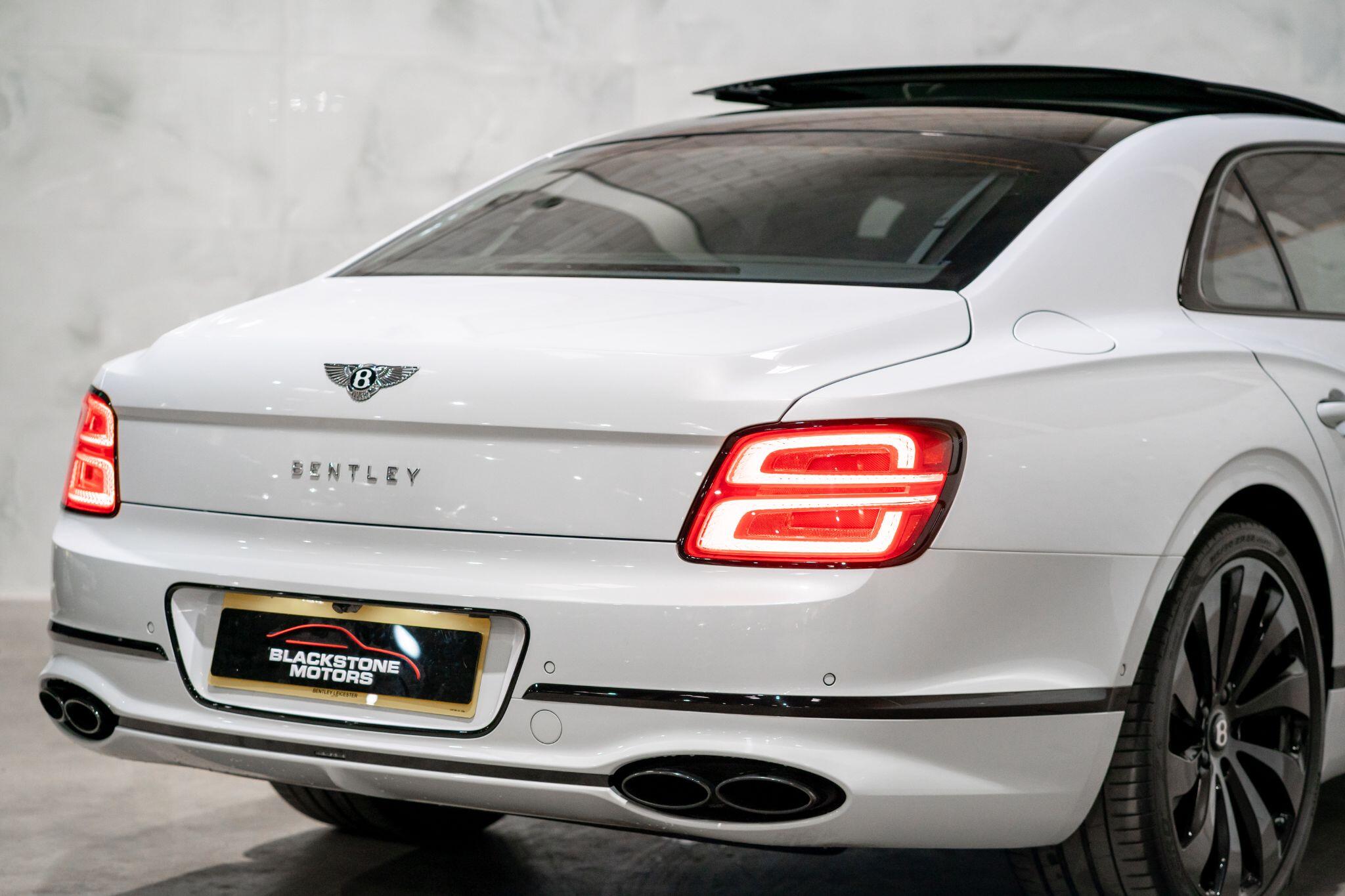 Bentley Flying Spur view 52