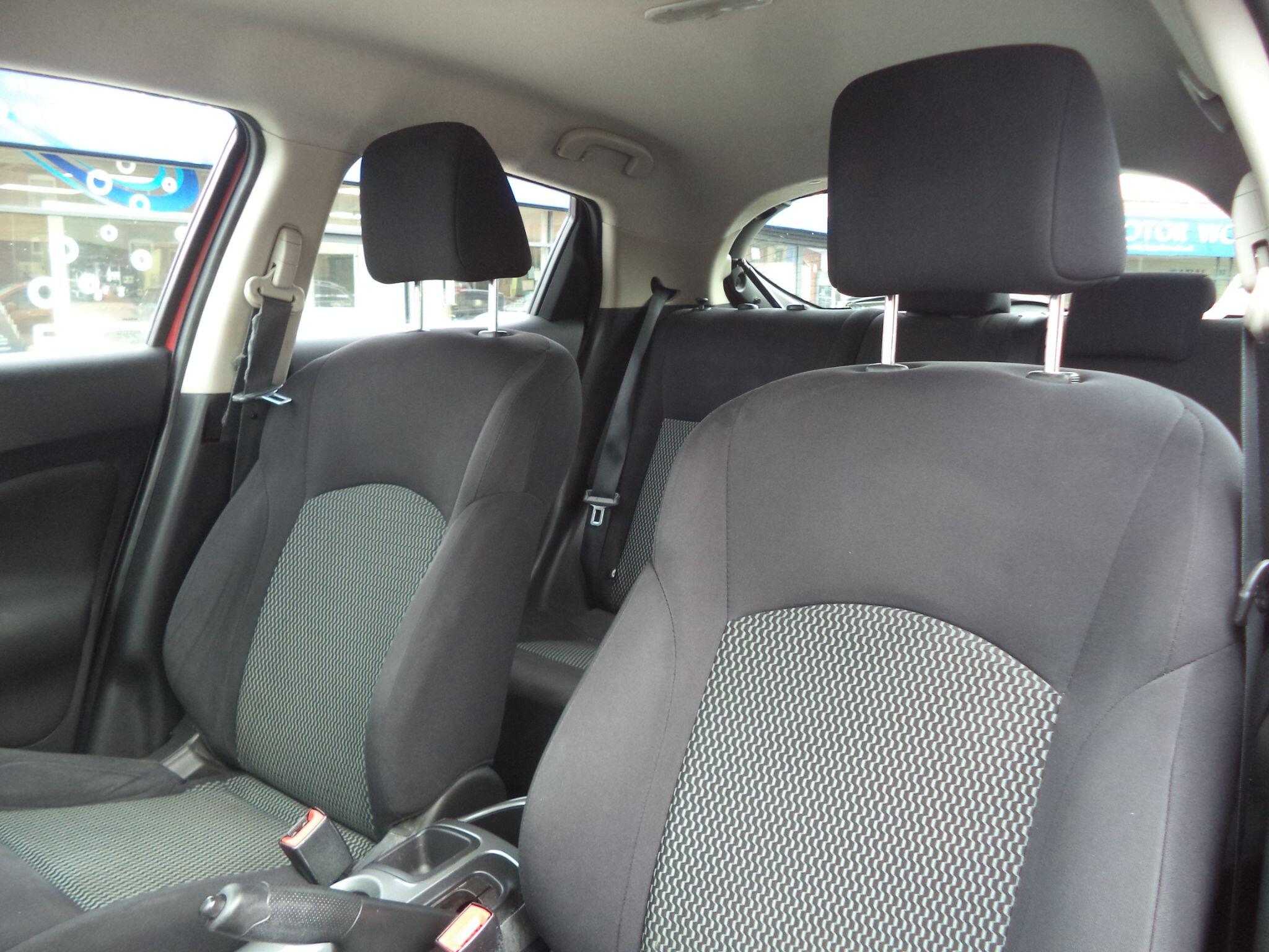 Nissan Juke view 32