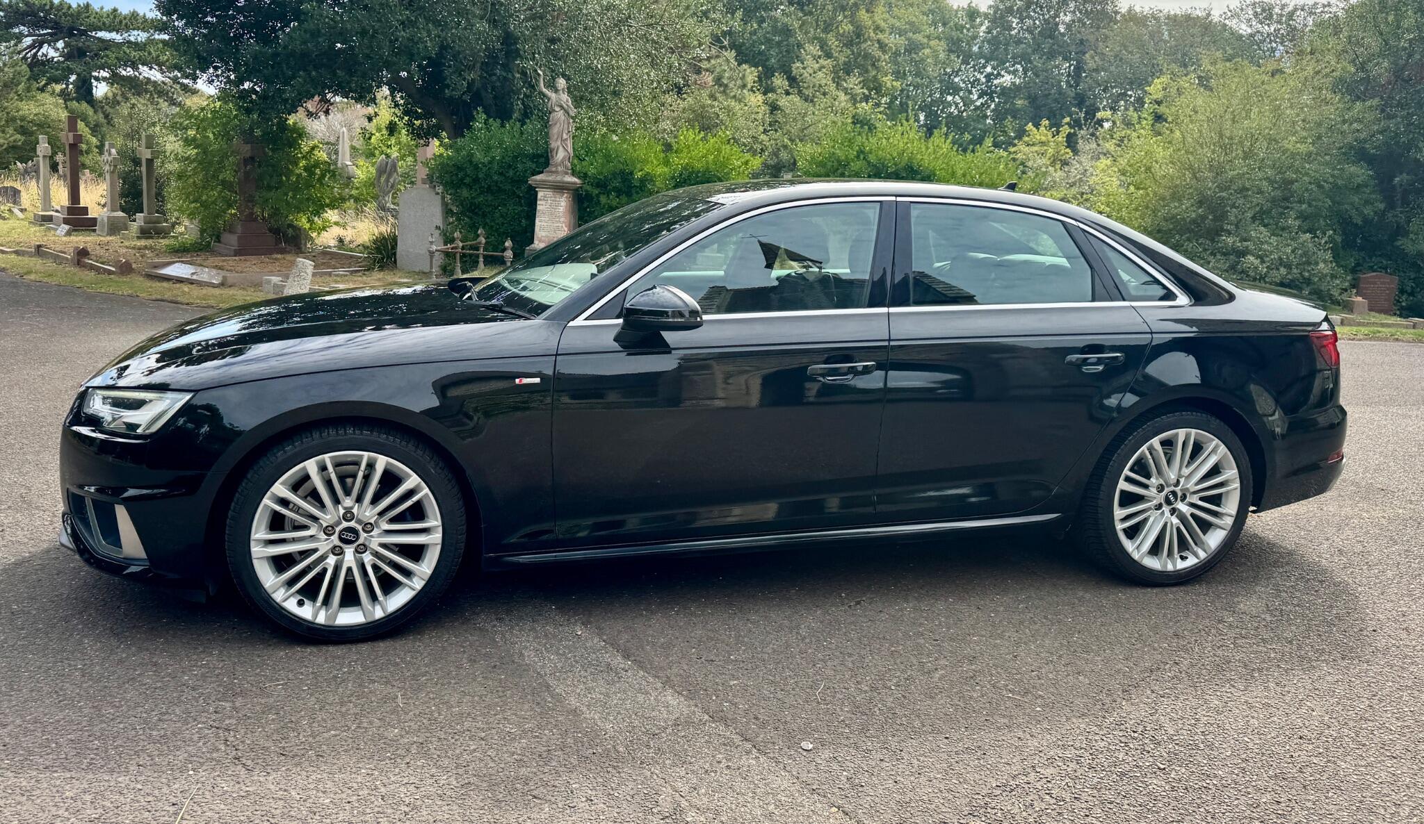 Audi A4 view 15