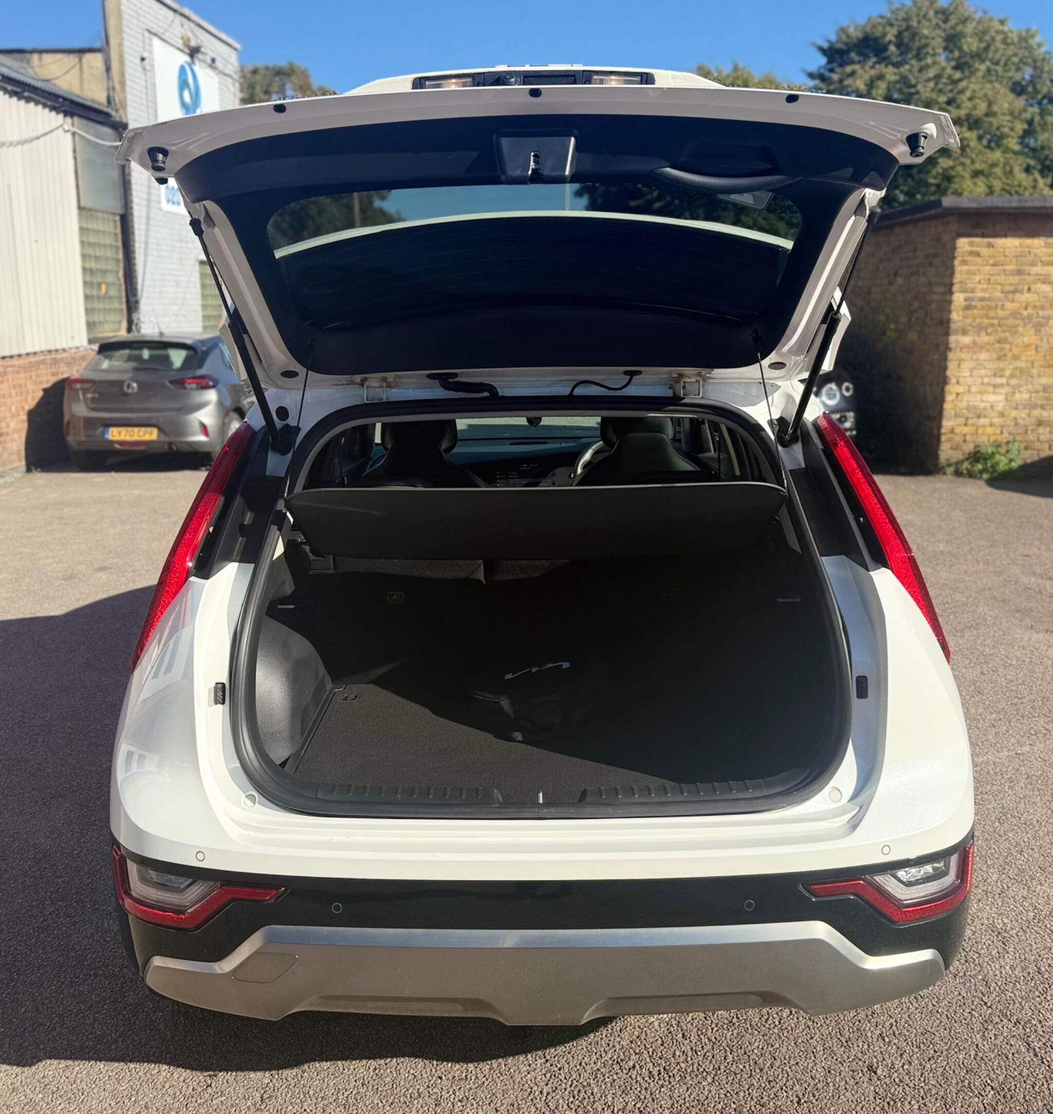 Kia Niro view 25