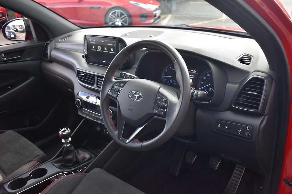 Hyundai Tucson view 26