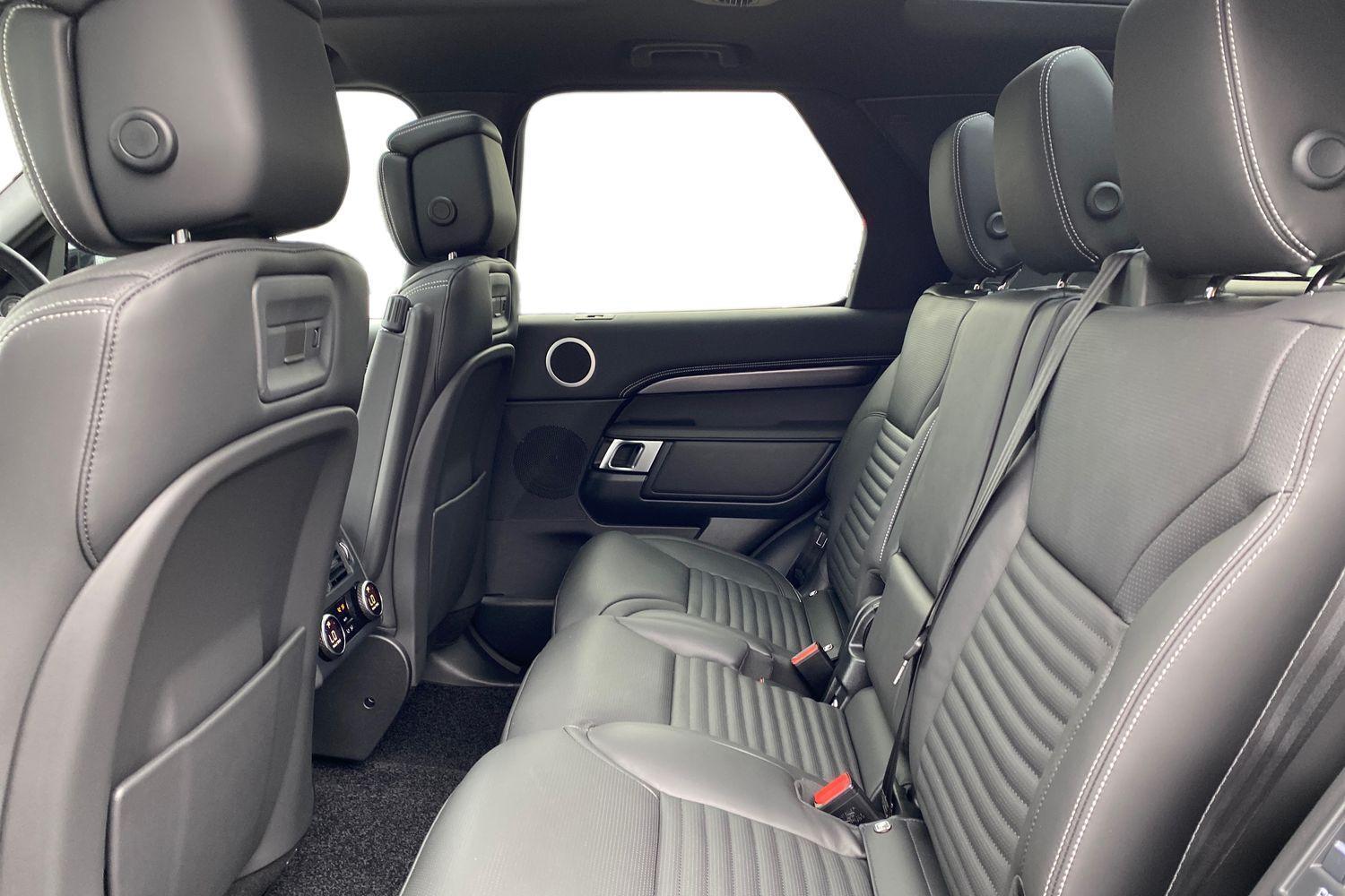 Land Rover Discovery view 7