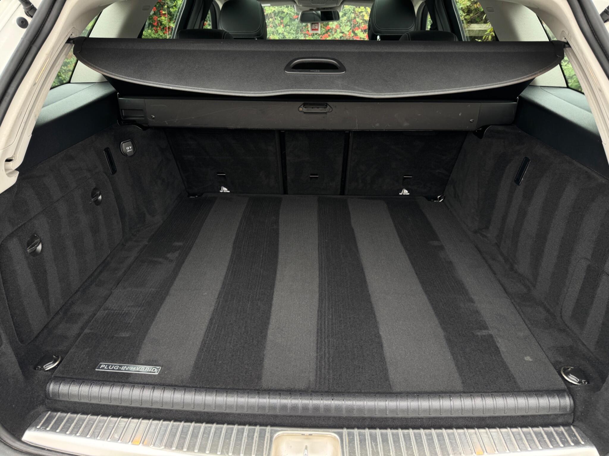 Mercedes-Benz C-Class view 59