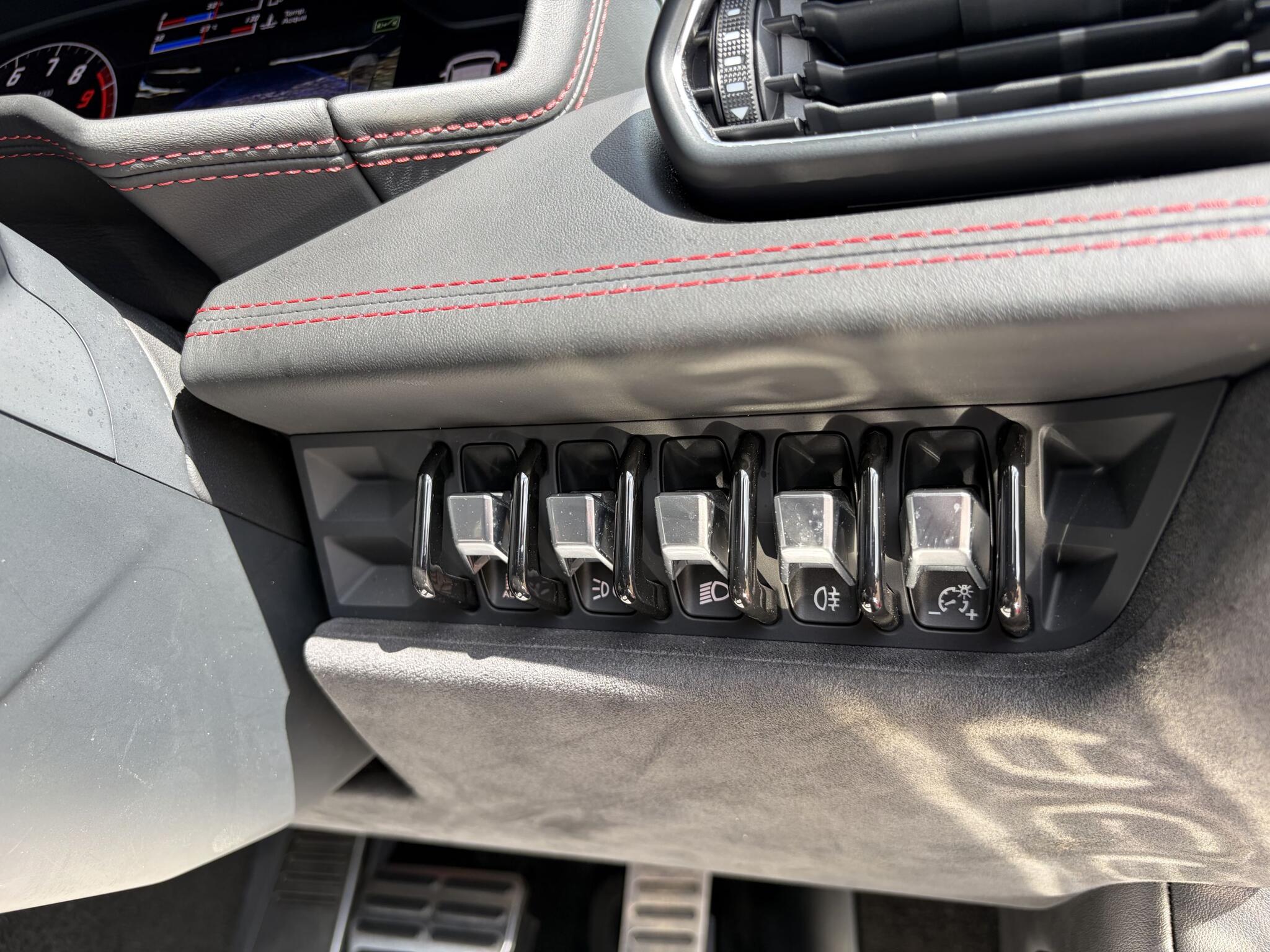 Lamborghini Huracan view 30