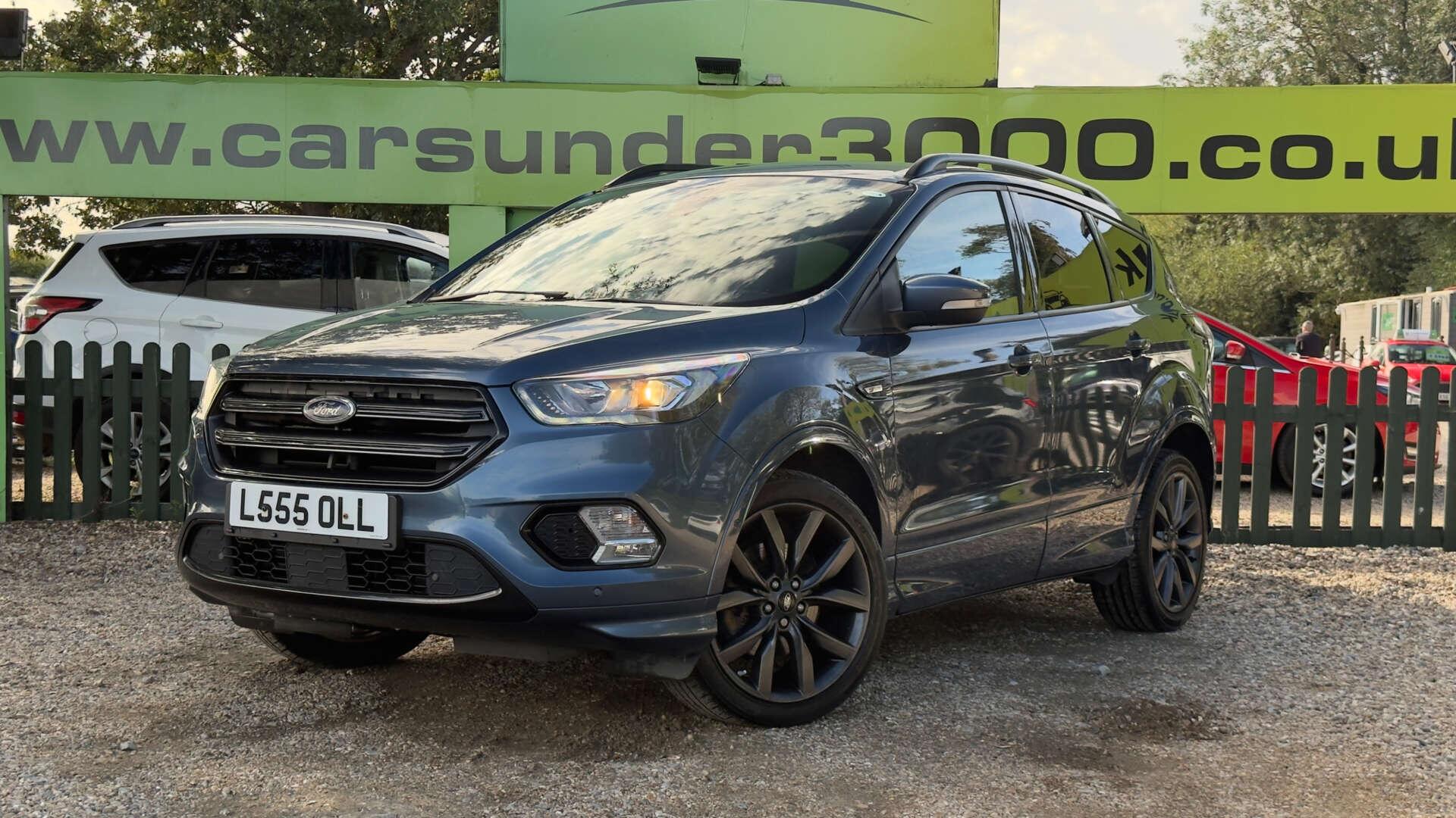 Ford Kuga view 3