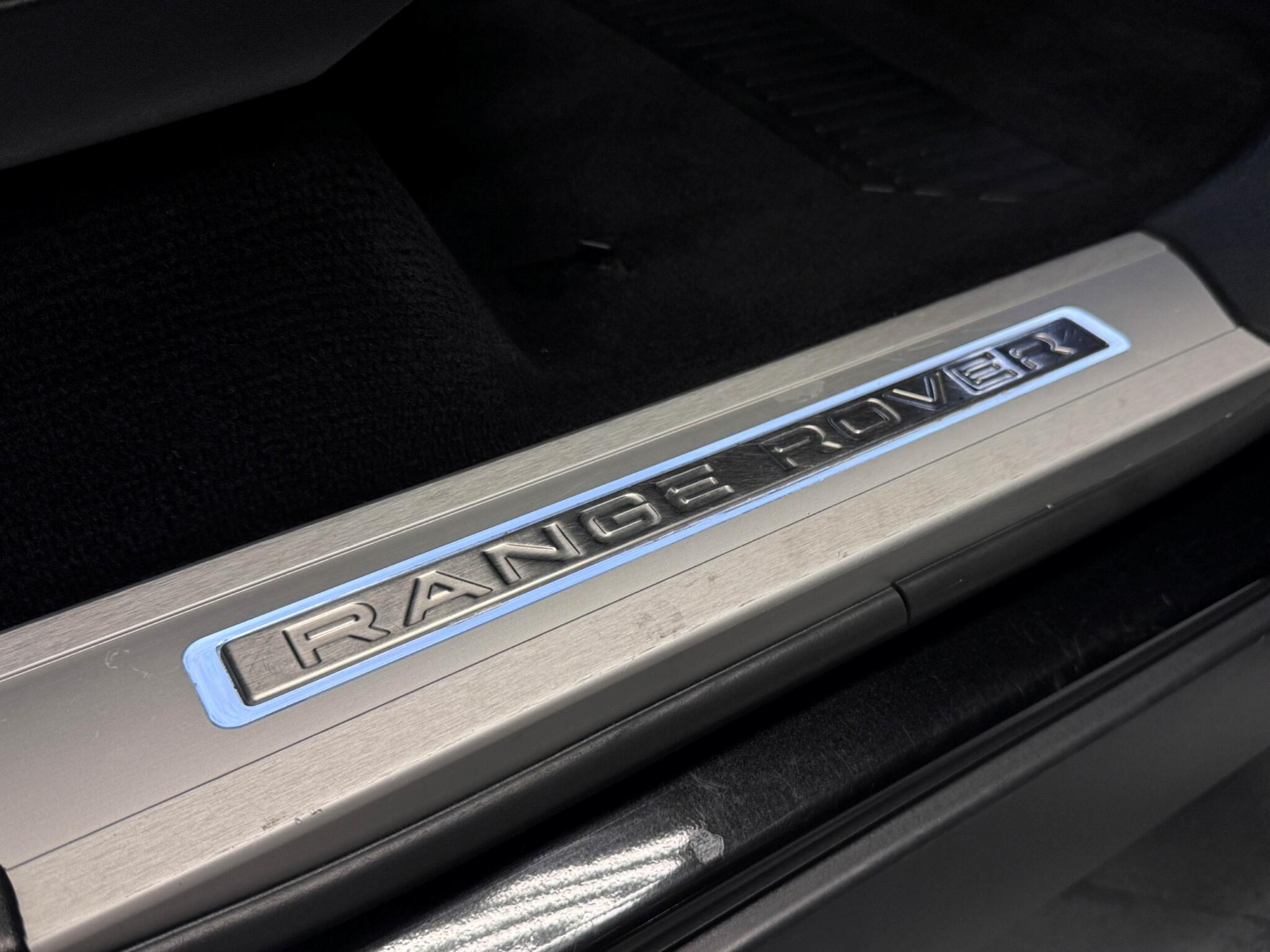 Land Rover Range Rover Sport view 21