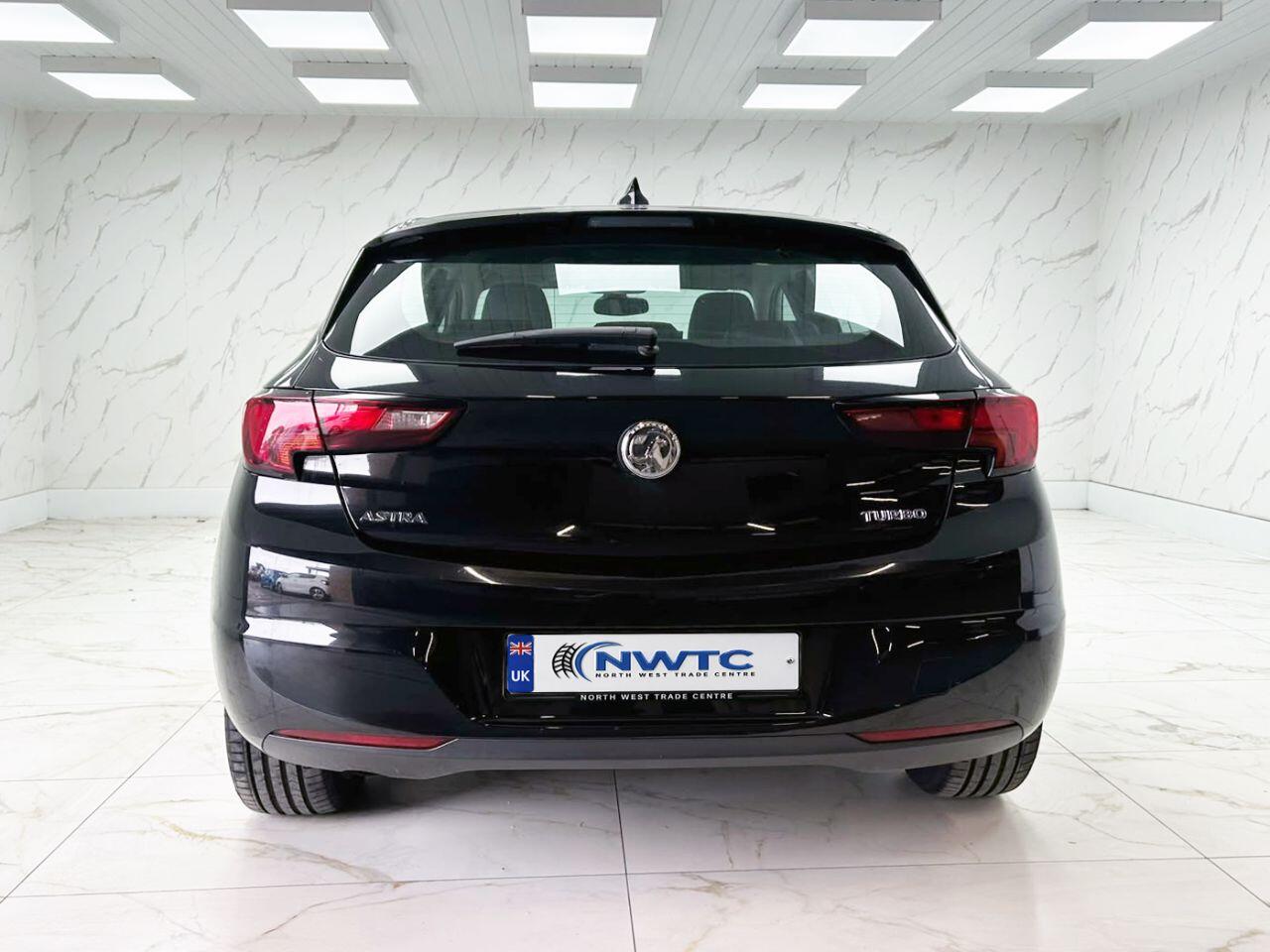 Vauxhall Astra view 10