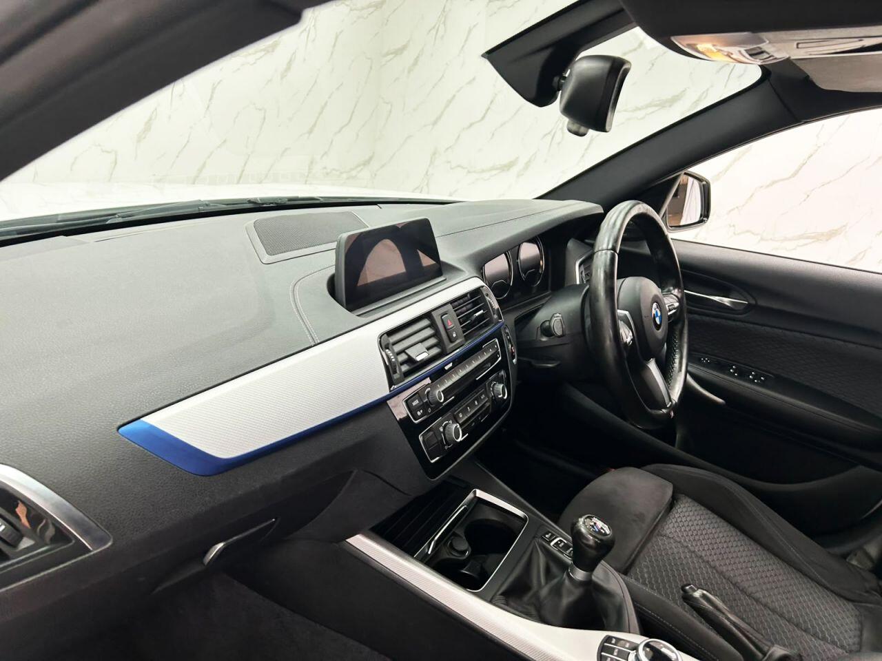 BMW 1 Series view 14