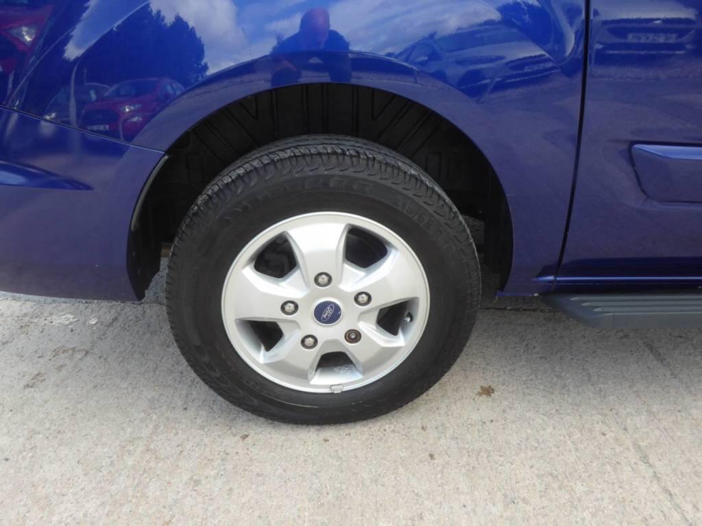 Ford Tourneo Custom view 17