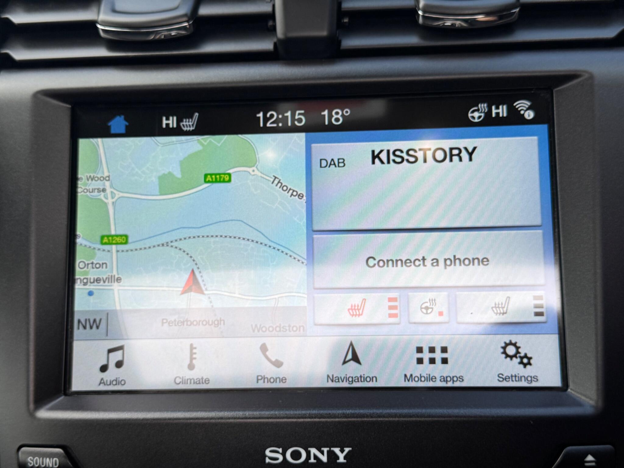 Ford Mondeo view 33