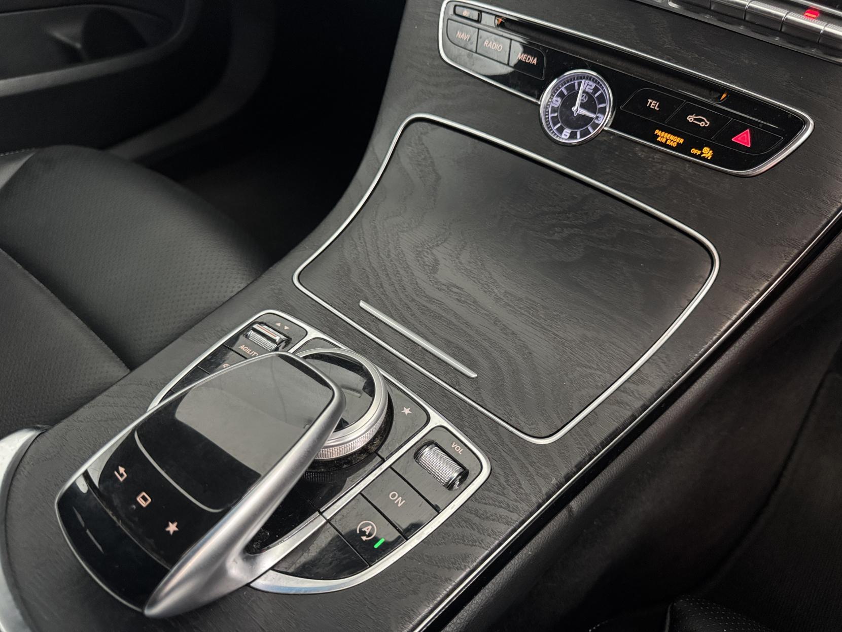Mercedes-Benz C Class view 77
