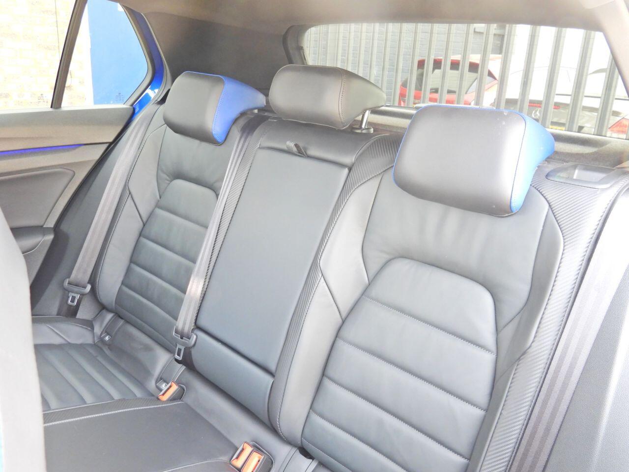 Volkswagen Golf view 32