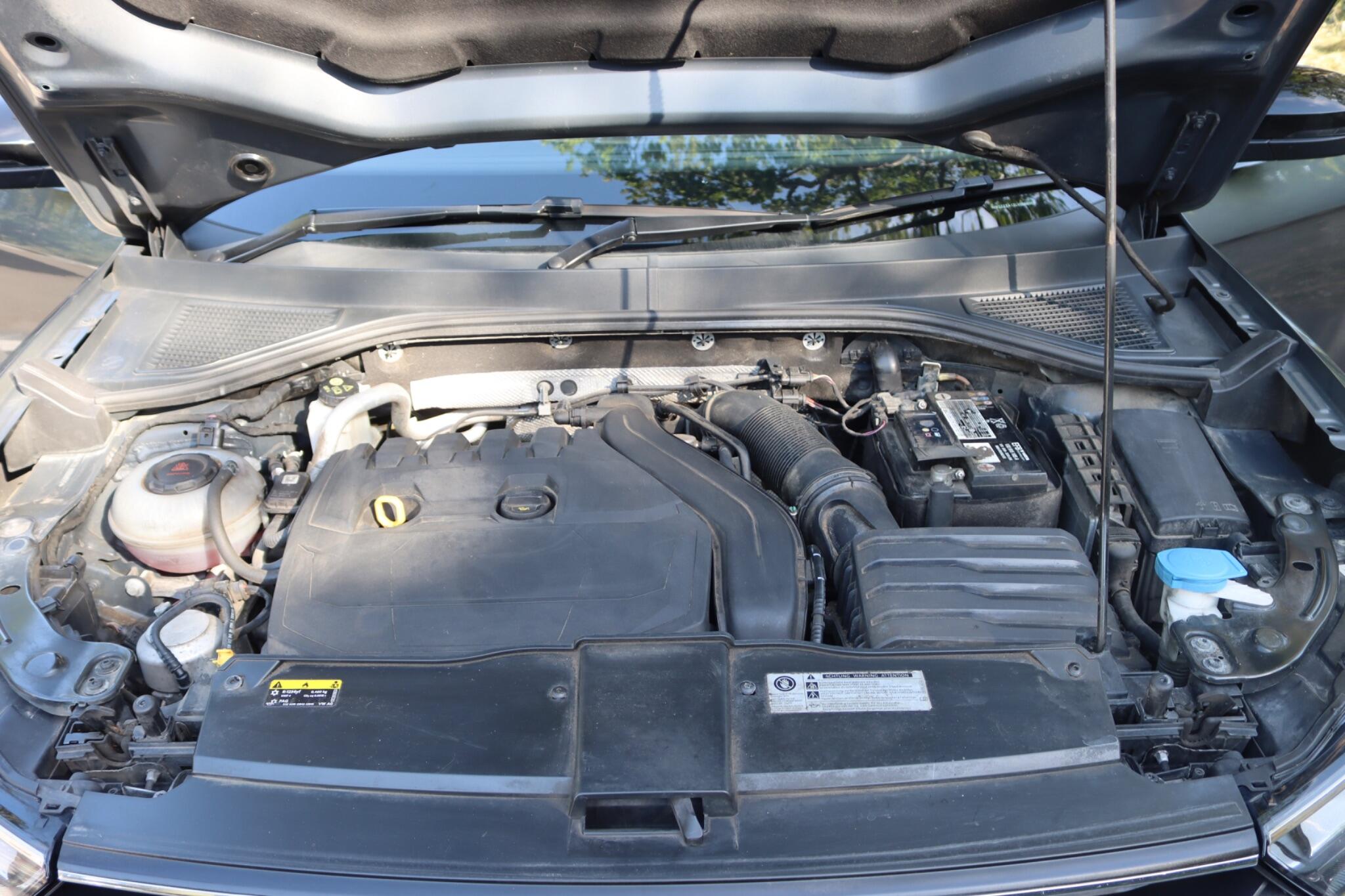 Volkswagen T-Roc view 31