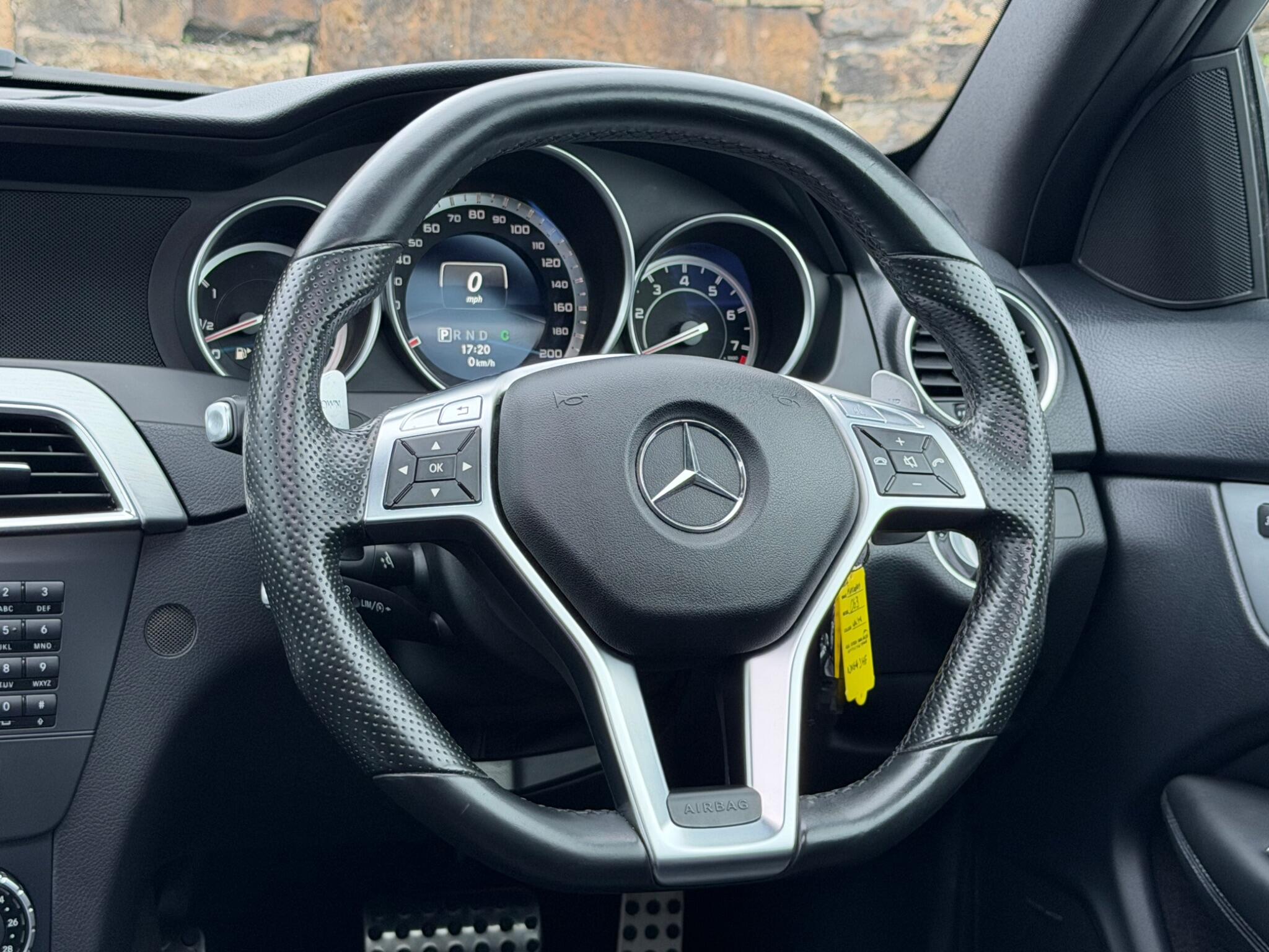 Mercedes-Benz C-Class view 28