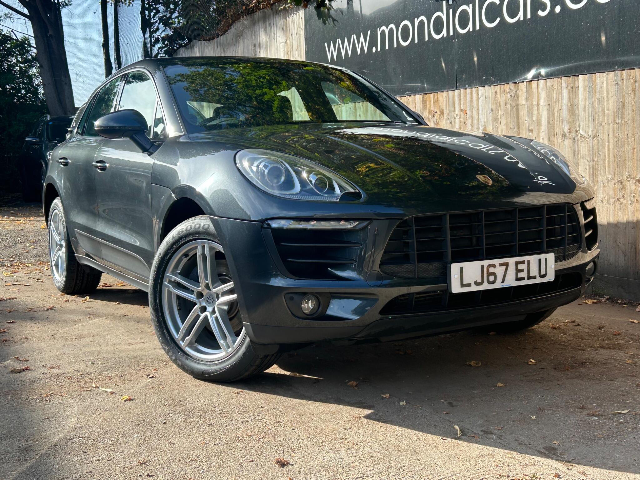 Porsche Macan view 9