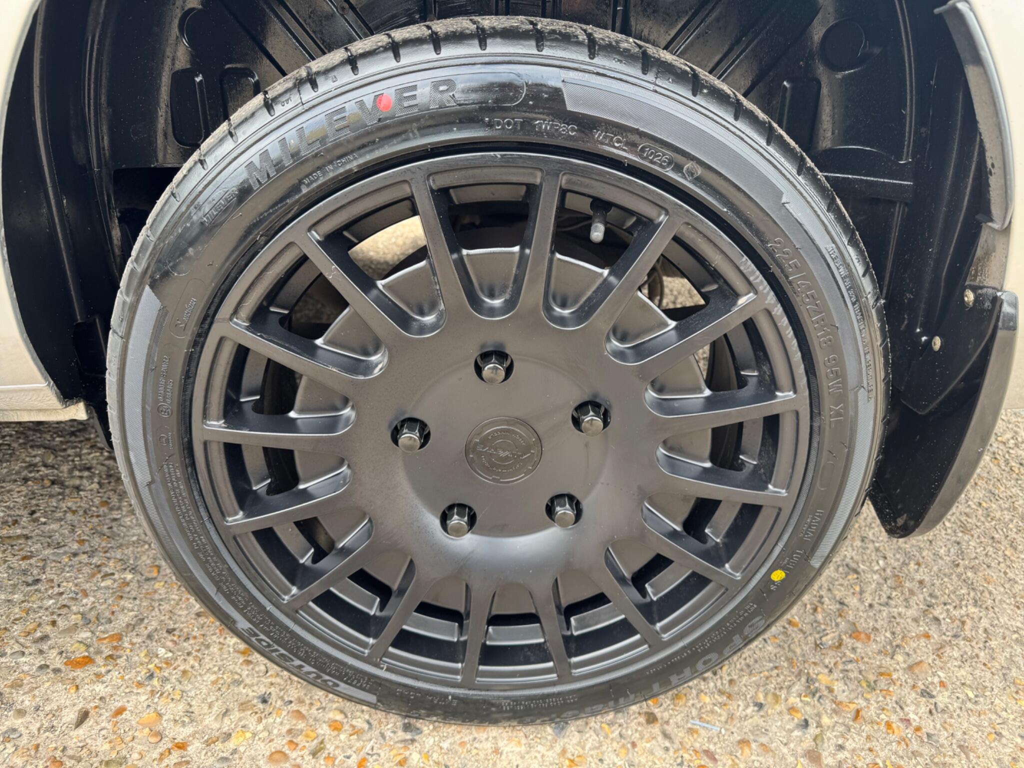 Ford Transit Custom view 25