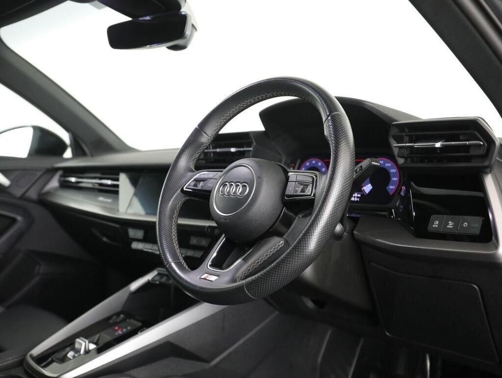 Audi A3 view 7