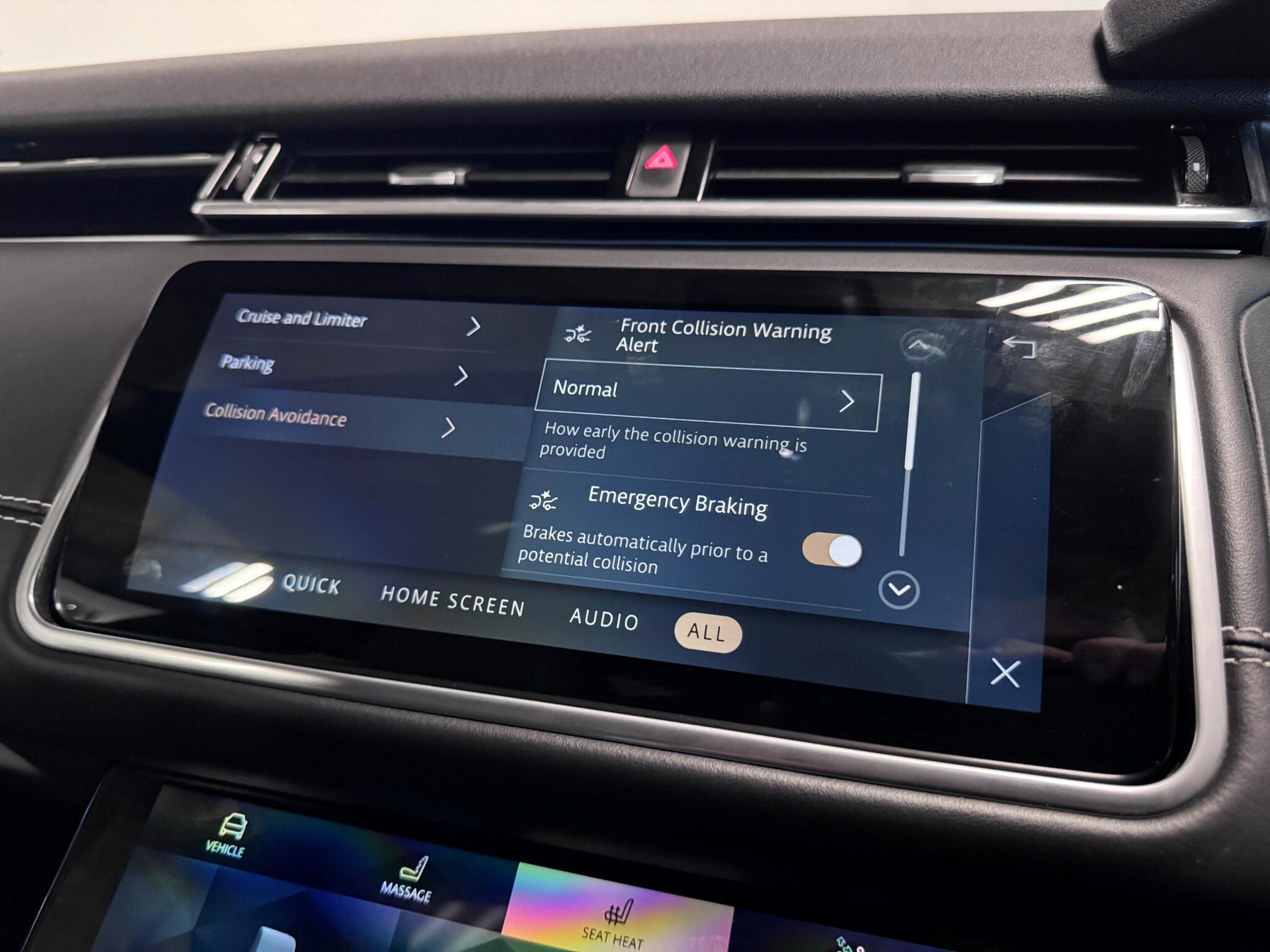 Land Rover Range Rover Velar view 69