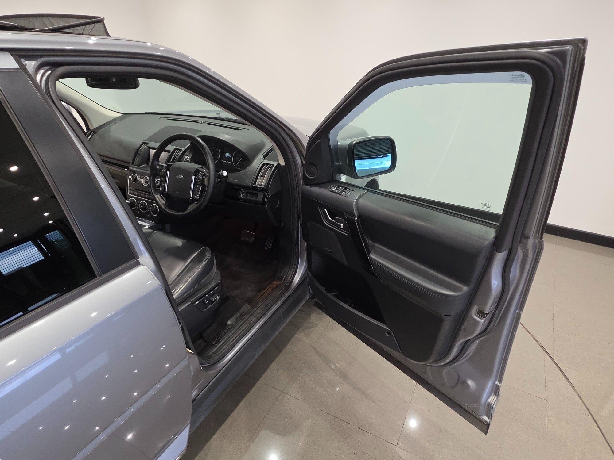 Land Rover Freelander view 53
