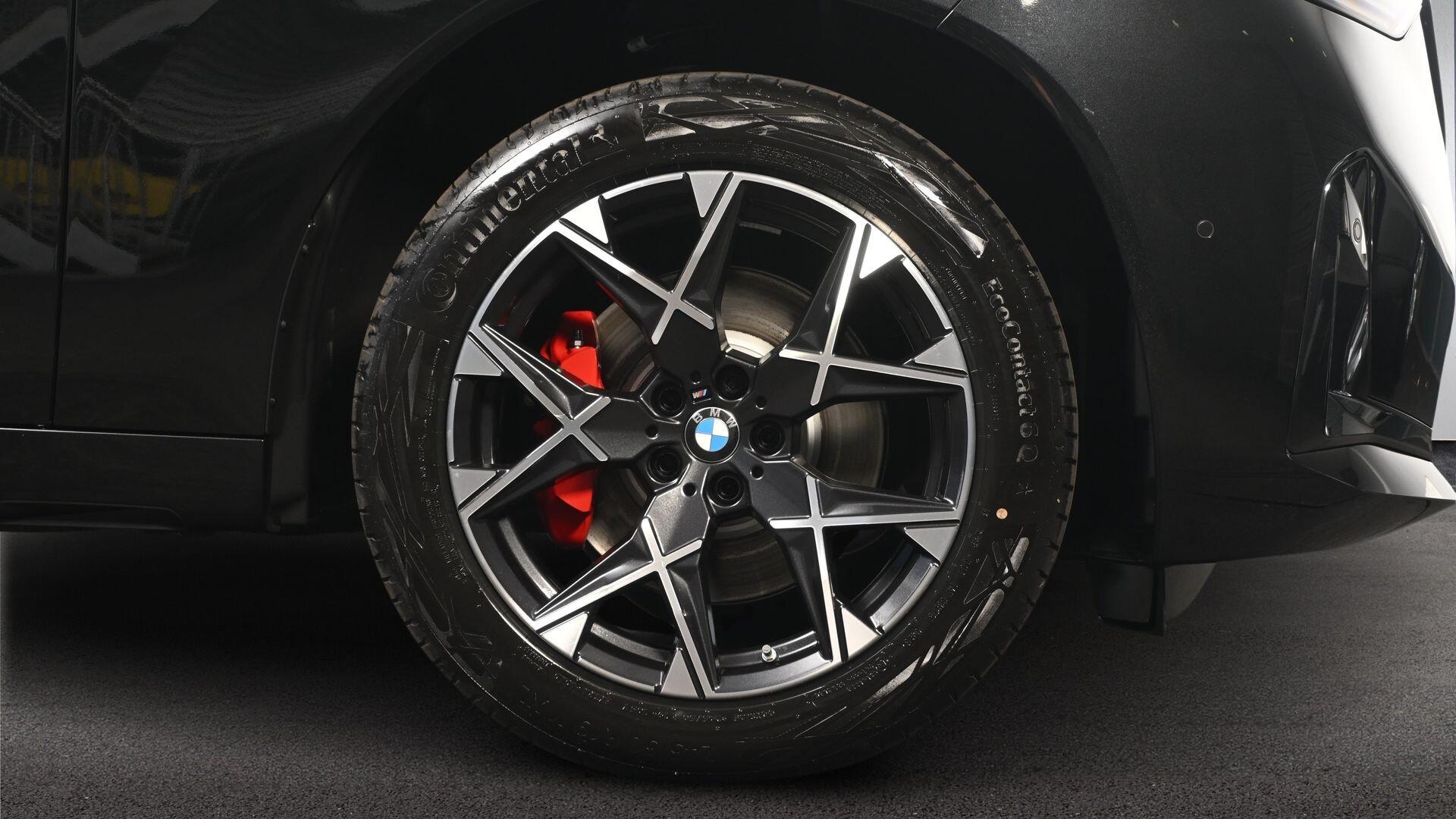 BMW X3 view 14