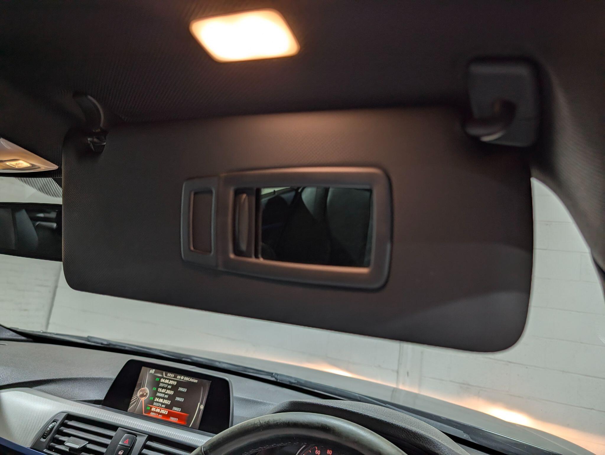BMW 3 Series view 27
