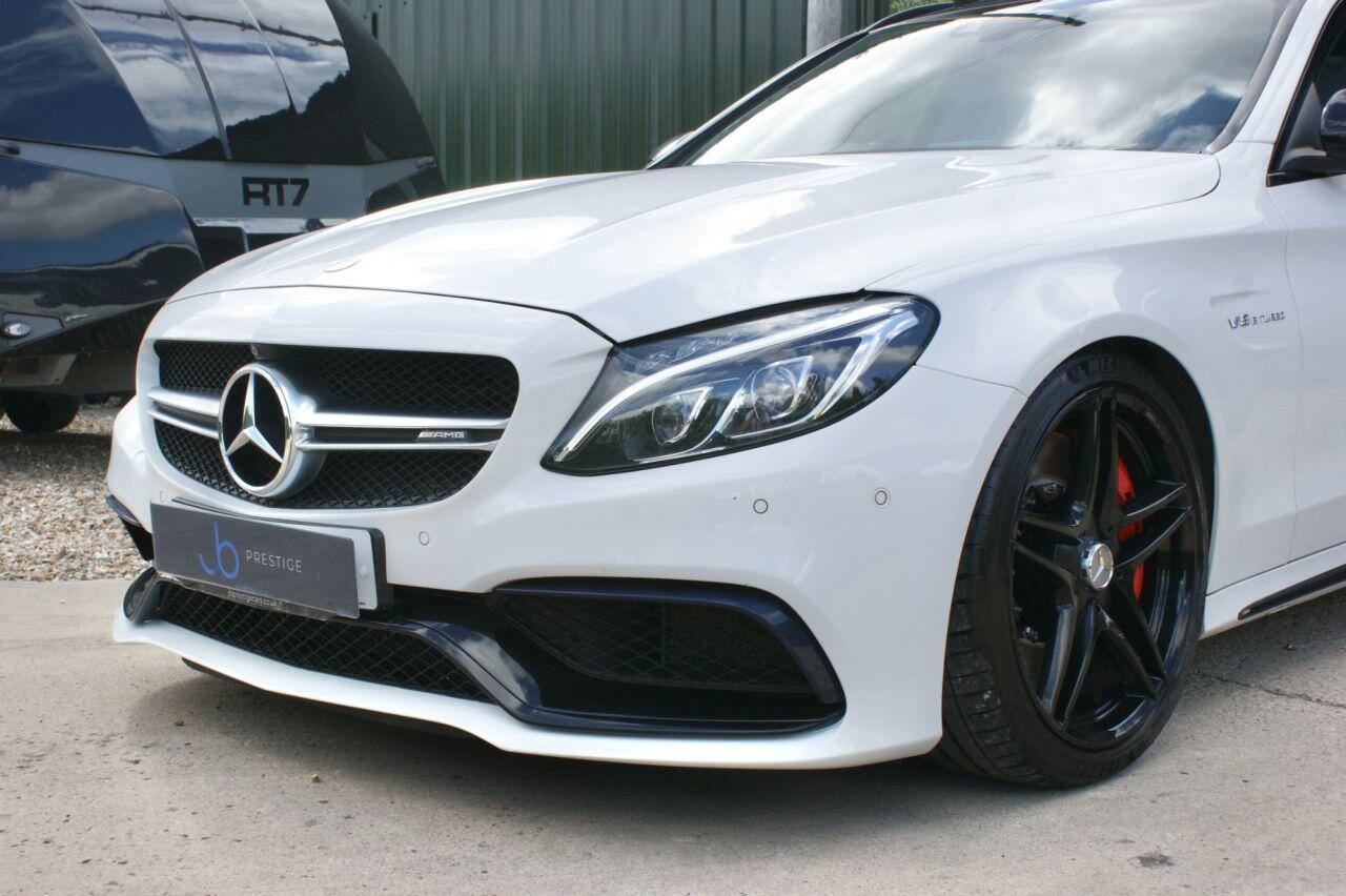Mercedes-Benz C Class view 26