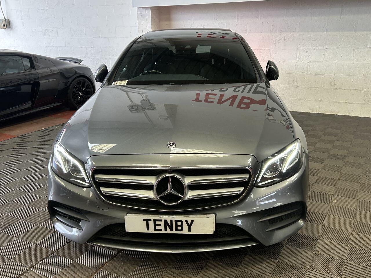 Mercedes-Benz E Class view 3