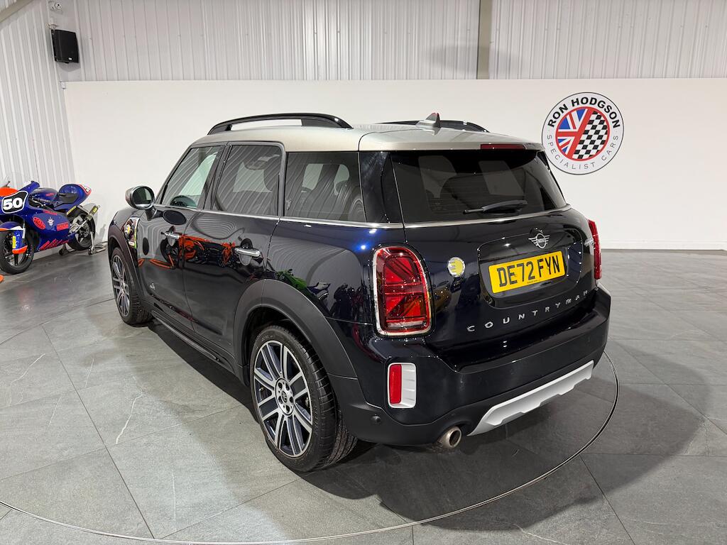 Mini Countryman view 4