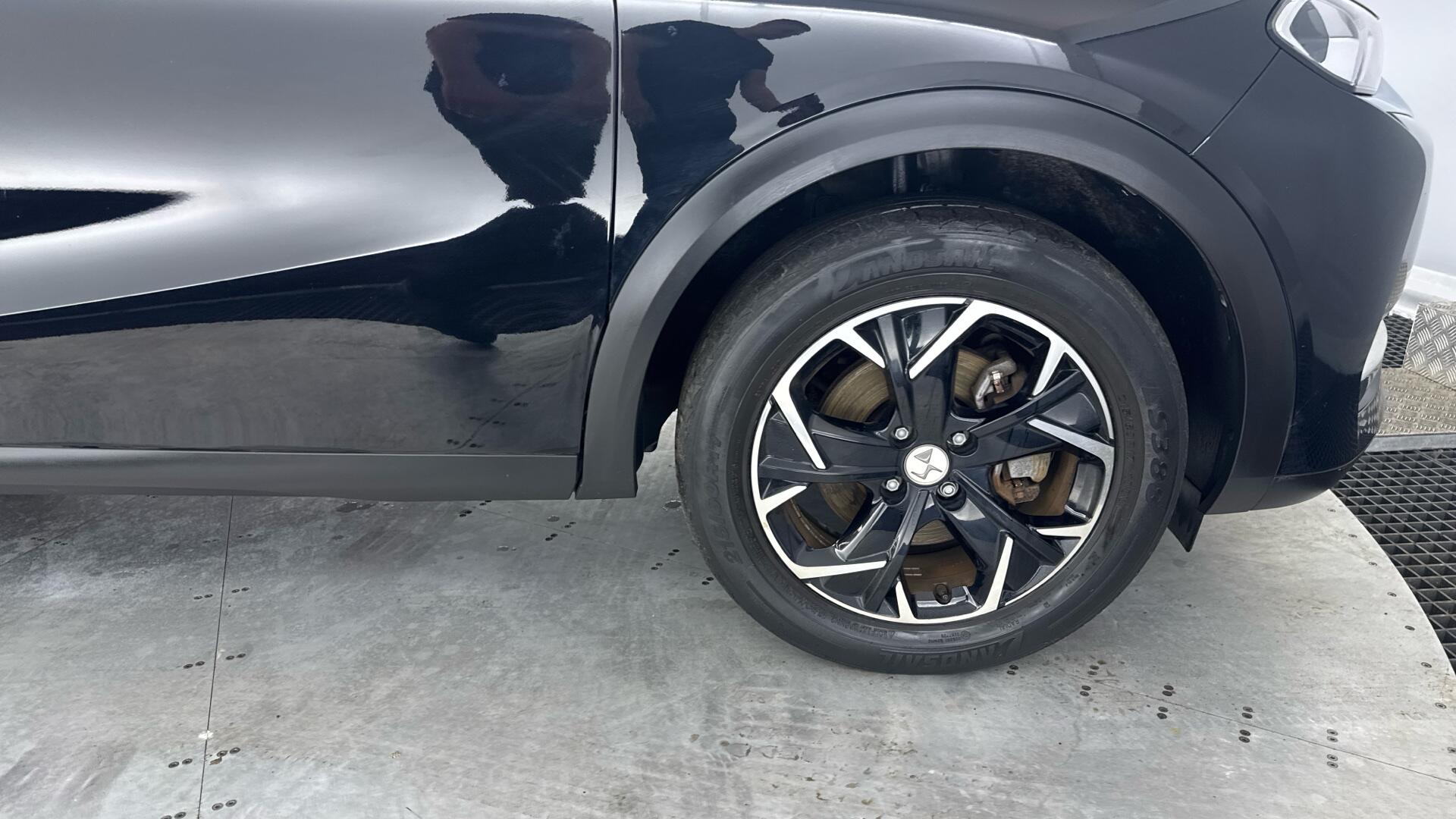 DS Automobiles DS 3 Crossback view 19