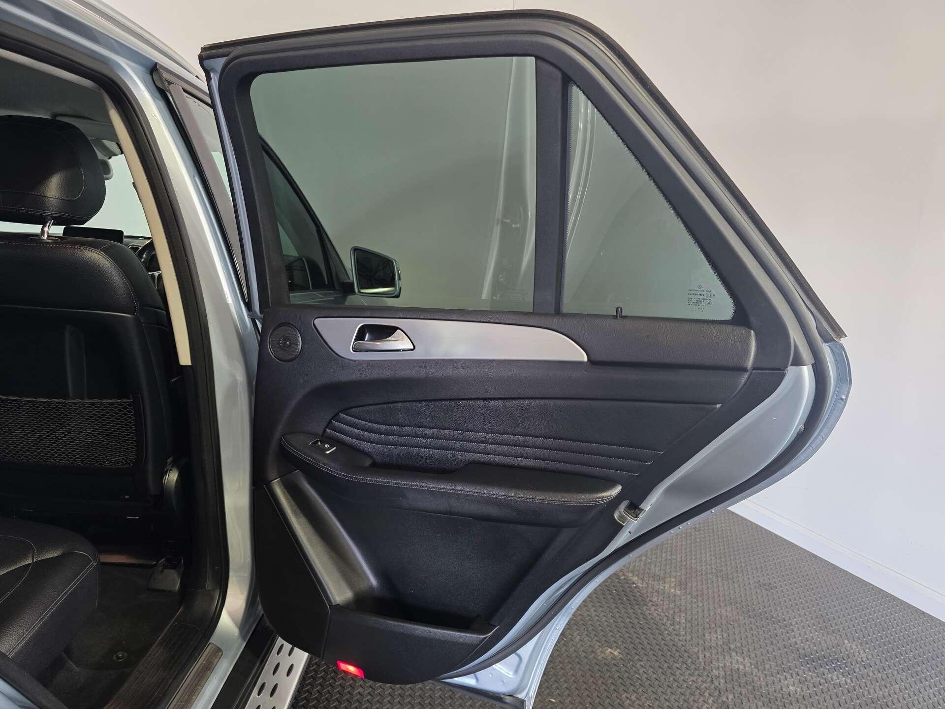 Mercedes-Benz Gle view 34