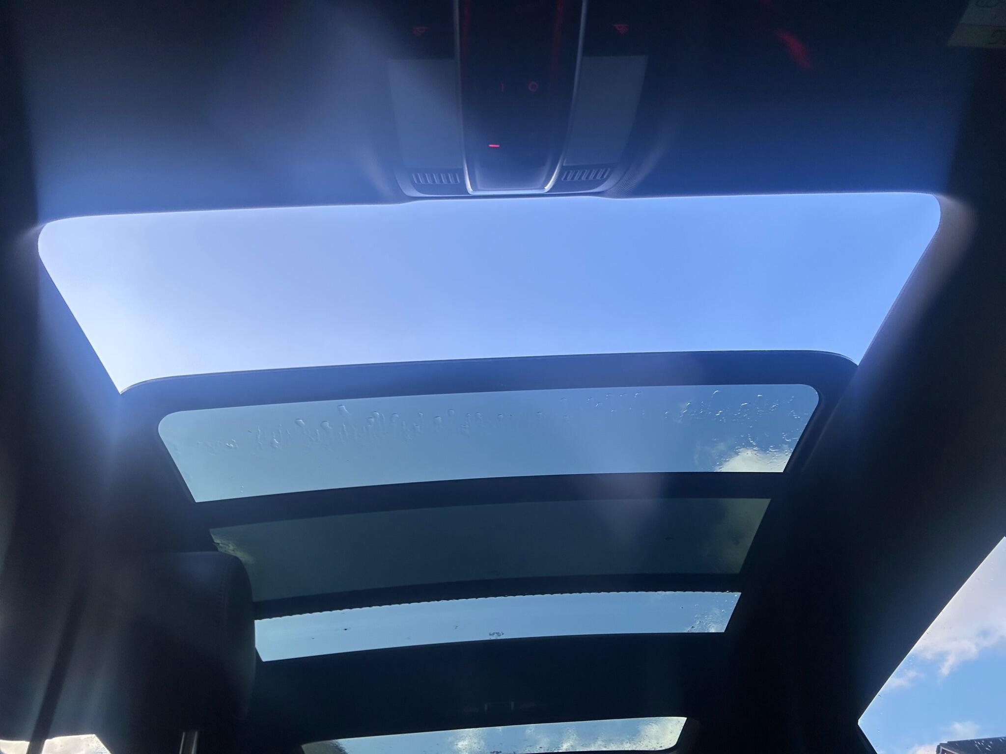 Audi Q7 view 18