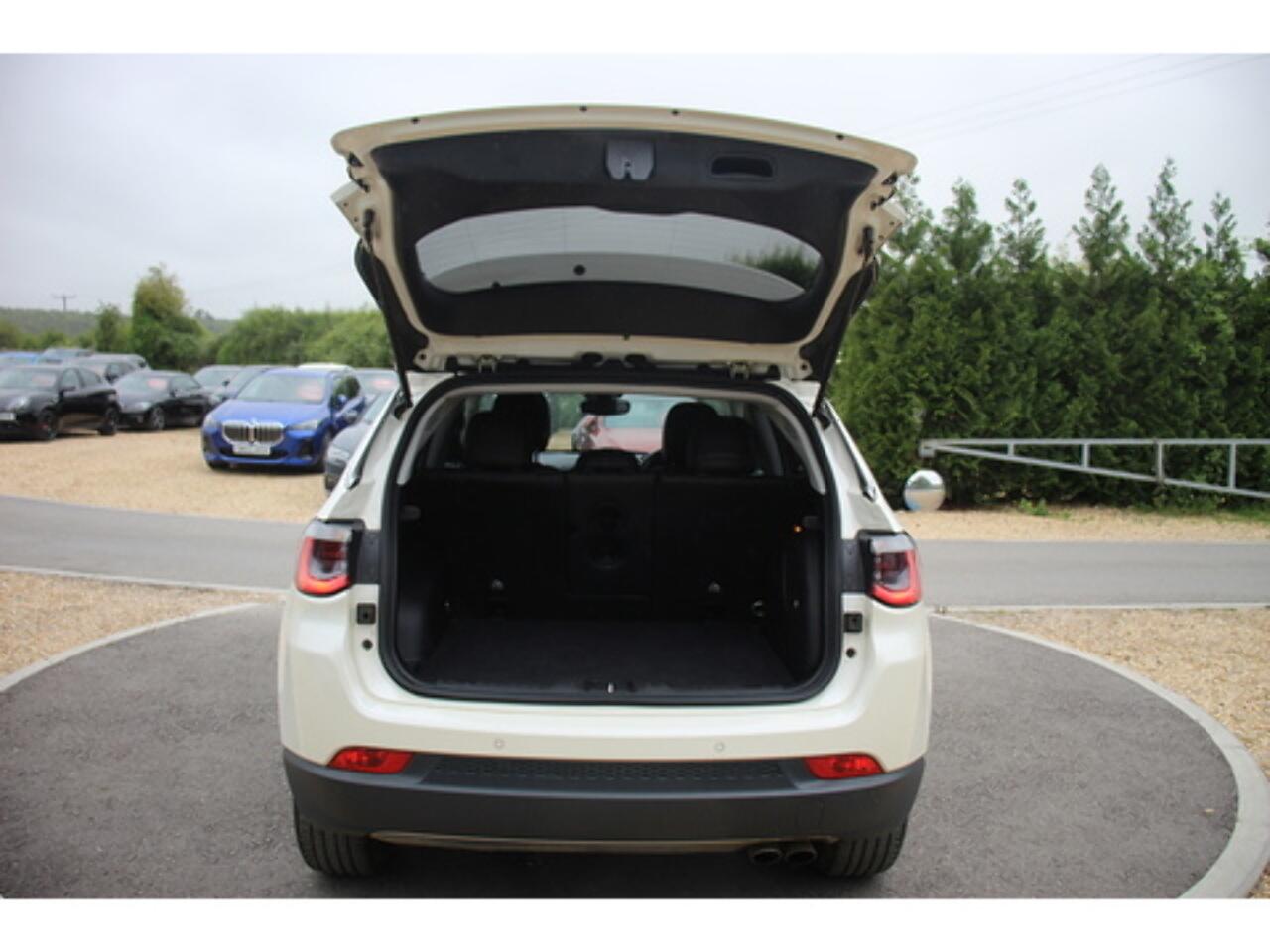 Jeep Compass view 40