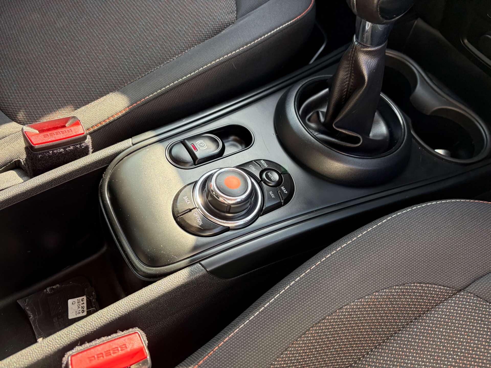 Mini Countryman view 41