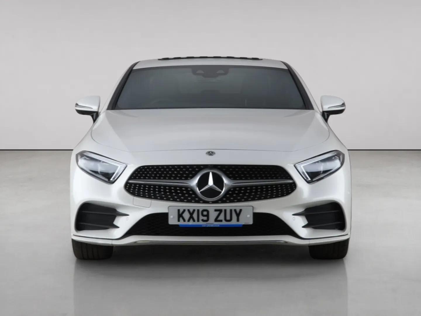 Mercedes-Benz CLS view 5