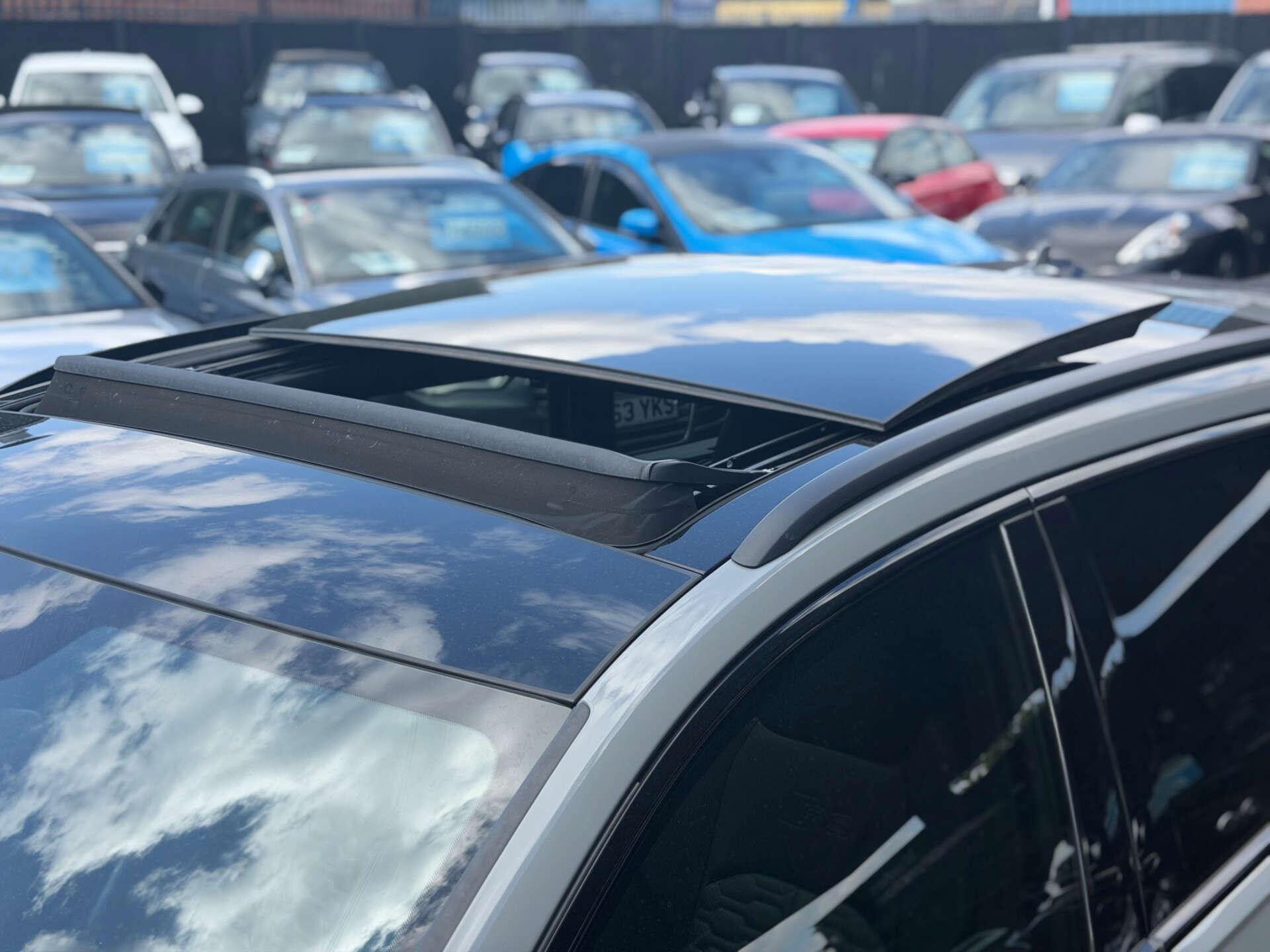 Audi RS6 Avant view 15