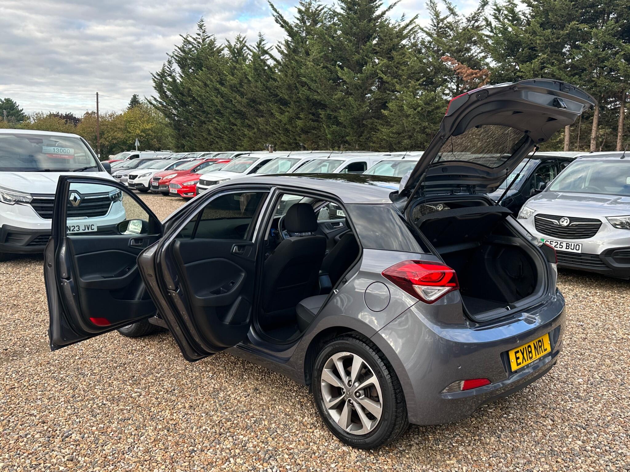 Hyundai i20 view 22