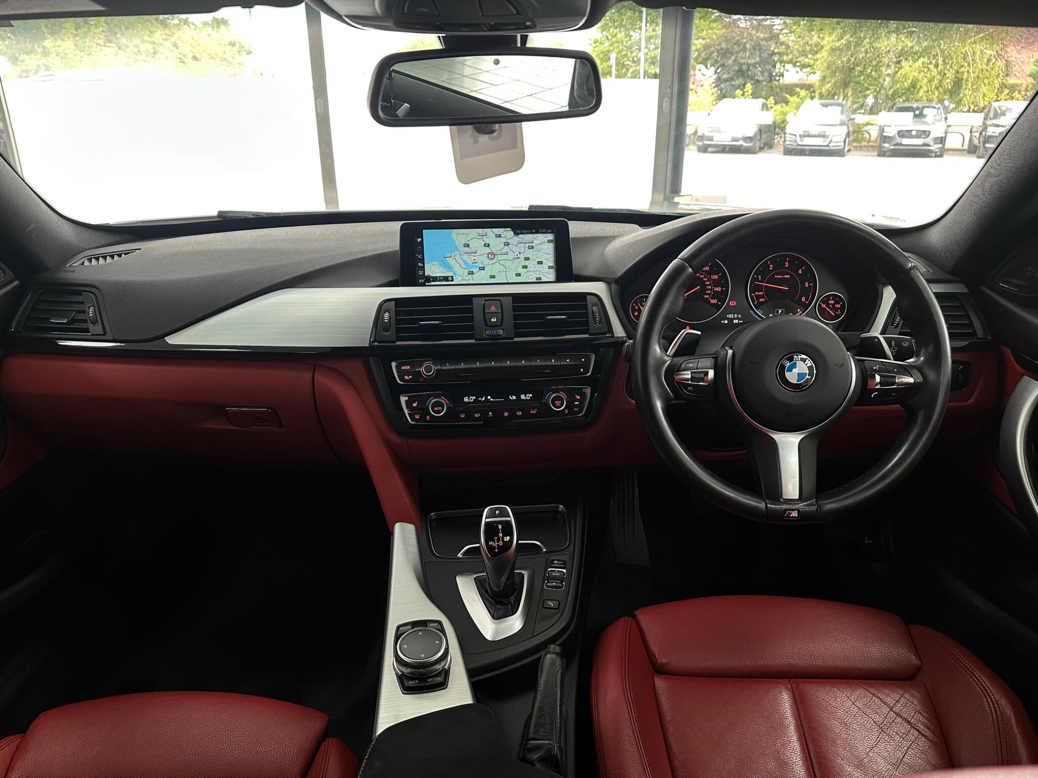 BMW 4 Series view 16