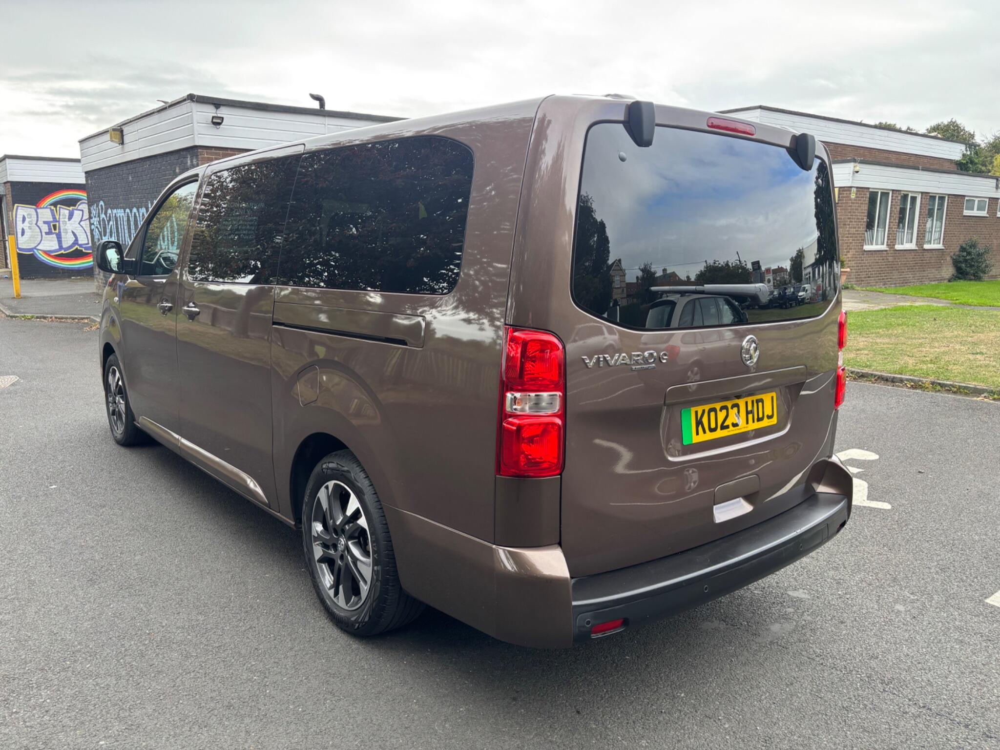Vauxhall Vivaro Life Electric view 5