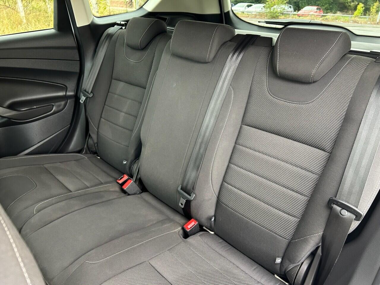 Ford Kuga view 22