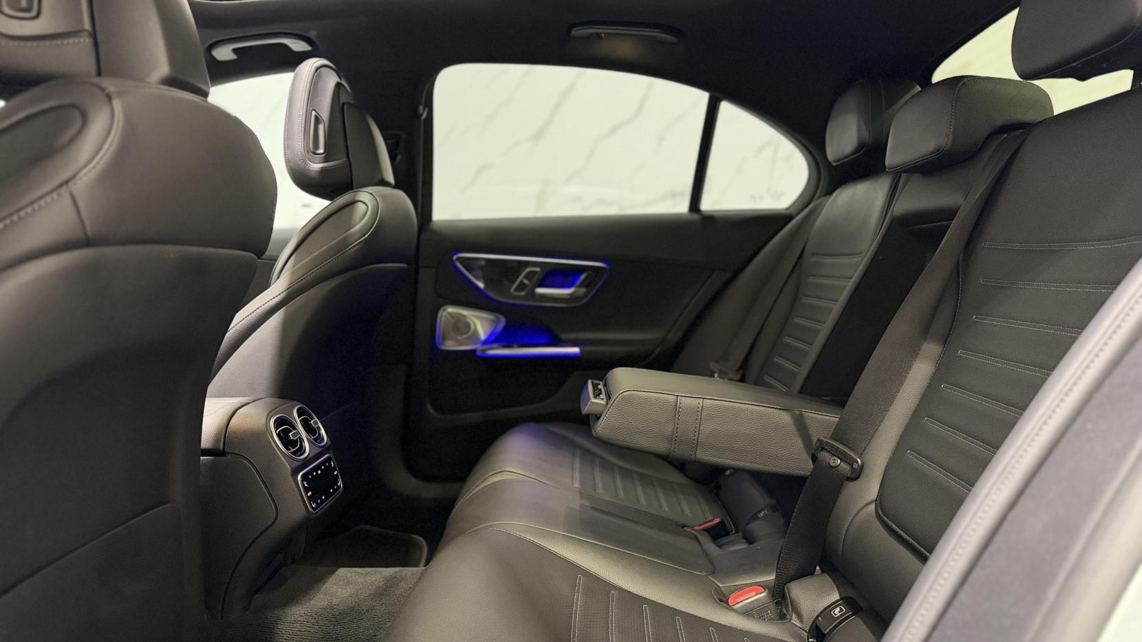 Mercedes-Benz C-Class view 10